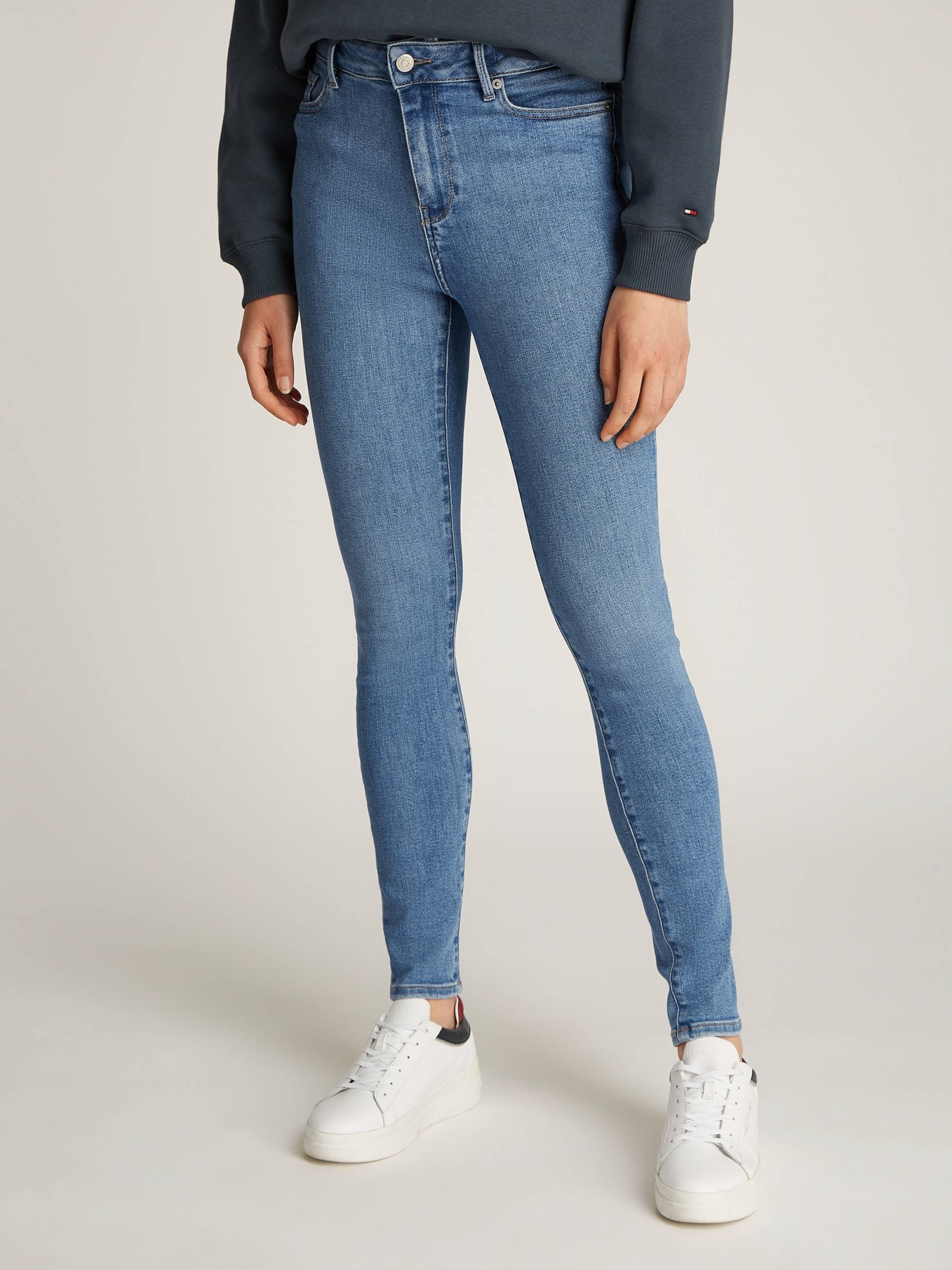 Tommy Hilfiger Skinny-fit-Jeans »Harlem Skinny High Waist«, mit Logo-Badge, in blauer Waschung, in Knöchellänge Tommy Hilfiger Skinny-fit-Jeans »Harlem Skinny High Waist«, mit Logo-Badge, in blauer Waschung, in Knöchellänge von TOMMY HILFIGER