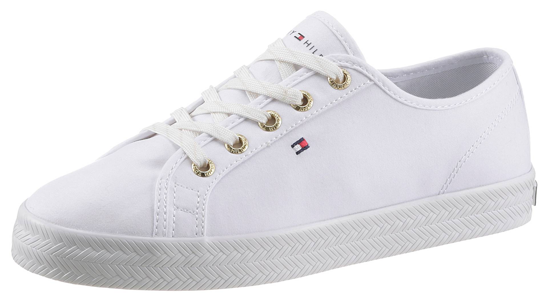 Tommy Hilfiger Sneaker »ESSENTIAL NAUTICAL SNEAKER«, mit goldfarbenen Ösen, Freizeitschuh, Halbschuh, Schnürschuh Tommy Hilfiger Sneaker »ESSENTIAL NAUTICAL SNEAKER«, mit goldfarbenen Ösen, Freizeitschuh, Halbschuh, Schnürschuh von TOMMY HILFIGER