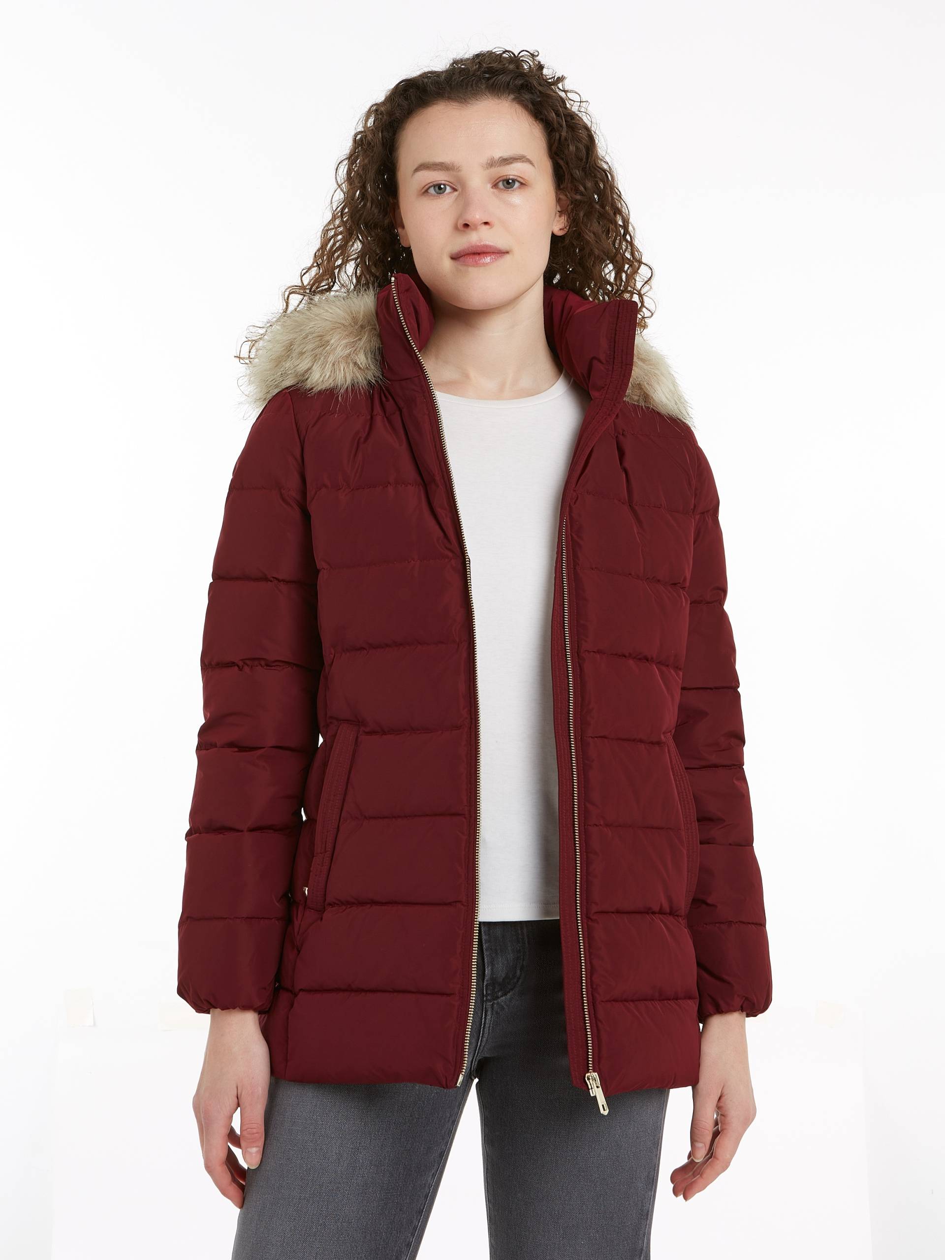Tommy Hilfiger Steppjacke, mit Kapuze, mit Logopatch Tommy Hilfiger Steppjacke, mit Kapuze, mit Logopatch von TOMMY HILFIGER