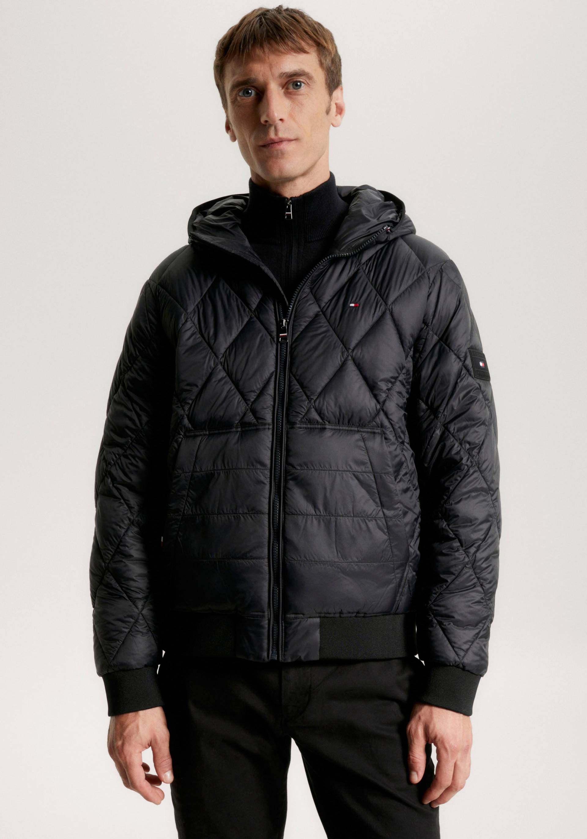 Tommy Hilfiger Steppjacke »MIX QUILT RECYCLED«, mit Kapuze von TOMMY HILFIGER