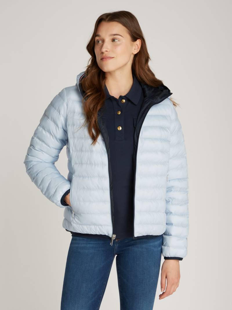 Tommy Hilfiger Steppjacke »REVERSIBLE LW PADDED JACKET«, mit Kapuze, mit reversible Tragemöglichkeit, leichte Wattierung, Logo-Patch von TOMMY HILFIGER