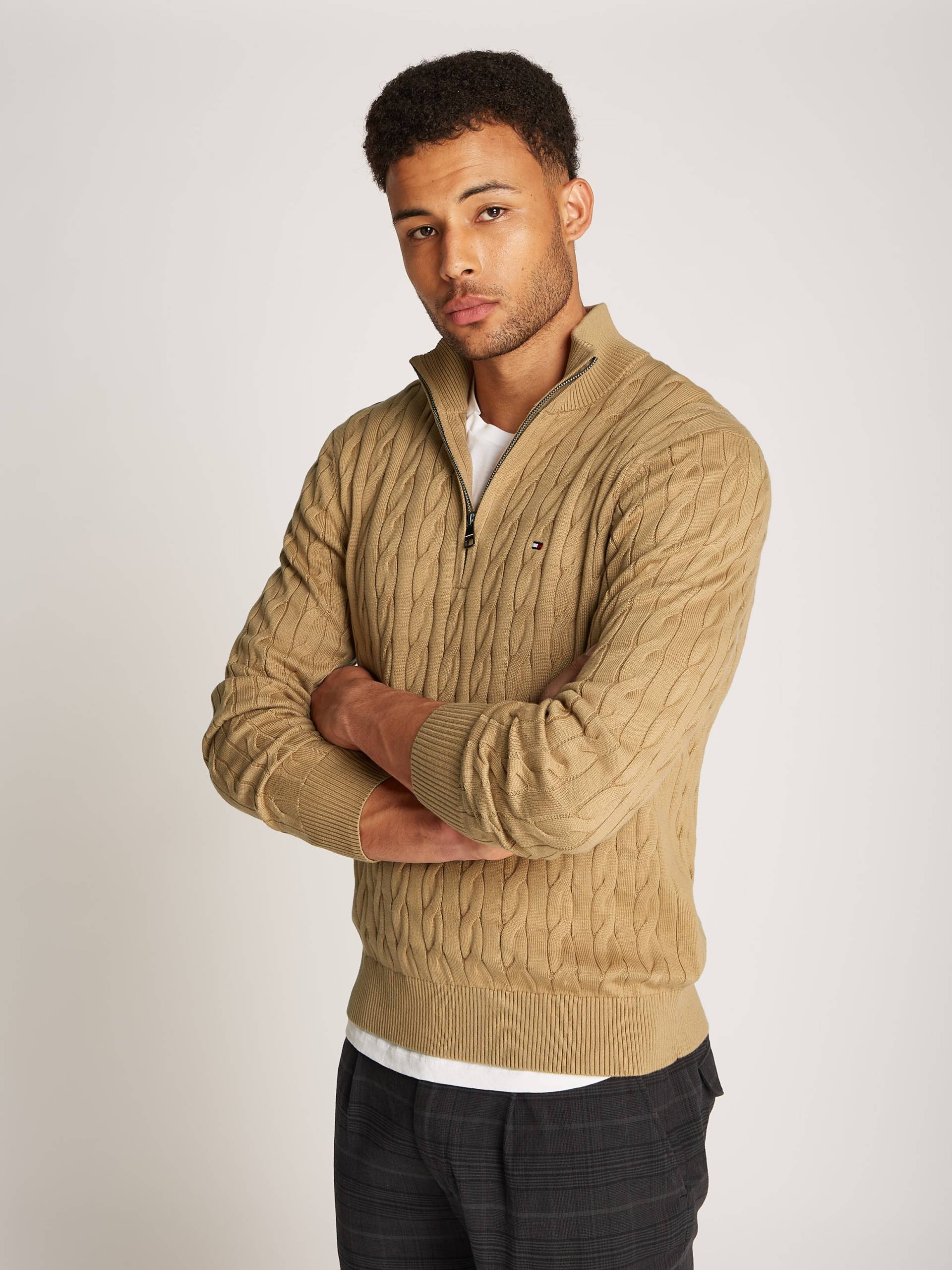 Tommy Hilfiger Strickpullover »CLASSIC COTTON CABLE ZIP MOCK«, mit modischem Zopfmuster Tommy Hilfiger Strickpullover »CLASSIC COTTON CABLE ZIP MOCK«, mit modischem Zopfmuster von TOMMY HILFIGER