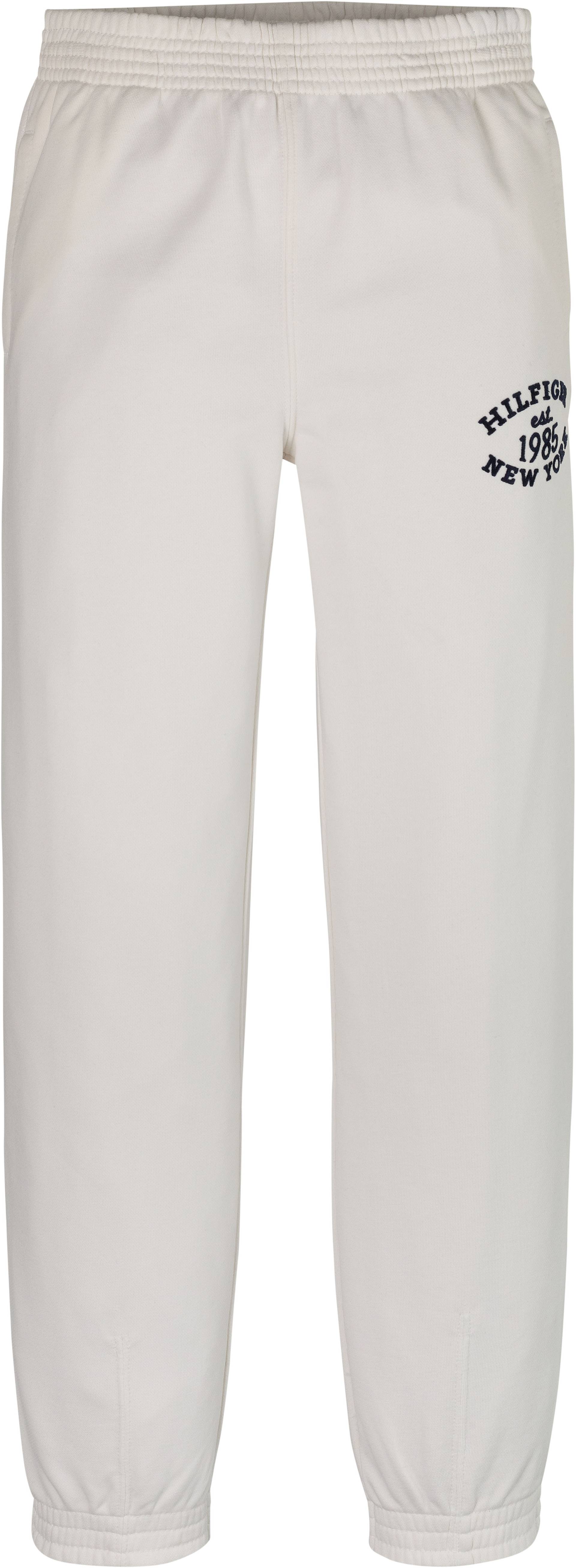 Tommy Hilfiger Sweathose »MONOTYPE REG SWEATPANT«, Kinder bis 16 Jahre mit Logoschriftzug Tommy Hilfiger Sweathose »MONOTYPE REG SWEATPANT«, Kinder bis 16 Jahre mit Logoschriftzug von TOMMY HILFIGER