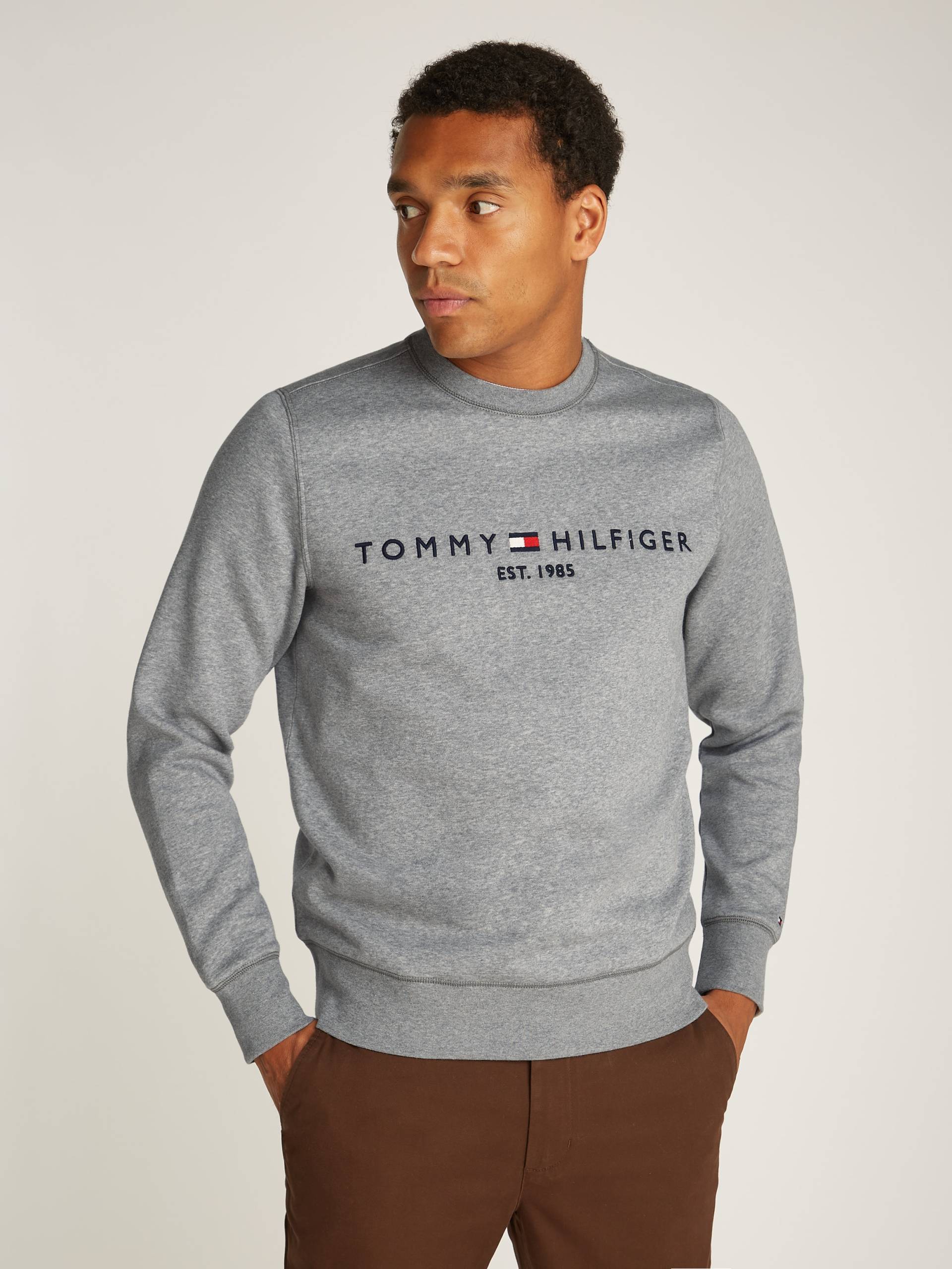 Tommy Hilfiger Sweatshirt »TOMMY LOGO SWEATSHIRT«, mit klassischem Rundhalsausschnitt Tommy Hilfiger Sweatshirt »TOMMY LOGO SWEATSHIRT«, mit klassischem Rundhalsausschnitt von TOMMY HILFIGER