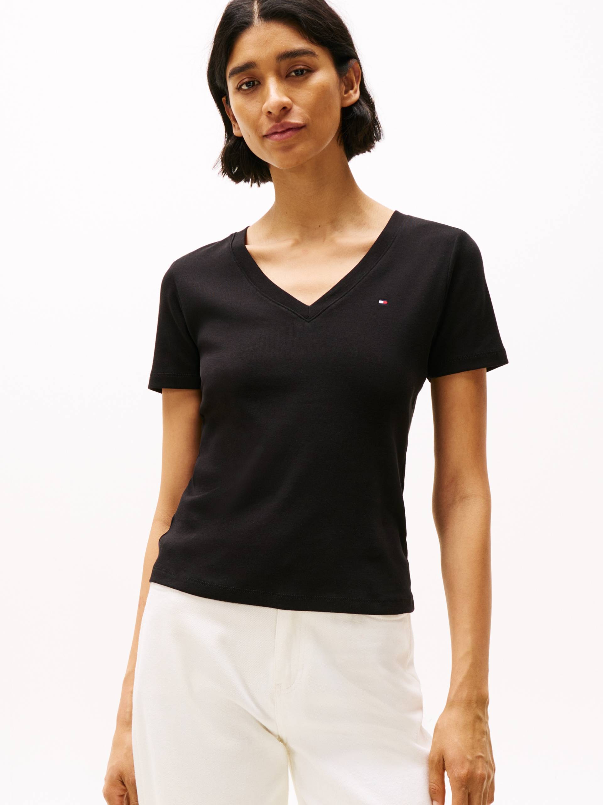 Tommy Hilfiger T-Shirt »SLIM CODY V-NK SS«, mit Logostickerei Tommy Hilfiger T-Shirt »SLIM CODY V-NK SS«, mit Logostickerei von TOMMY HILFIGER