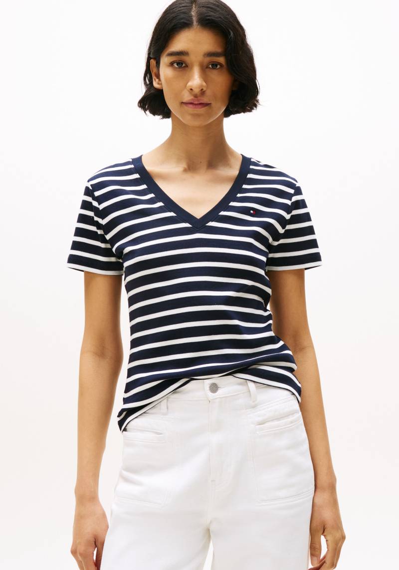 Tommy Hilfiger T-Shirt »SLIM CODY V-NK SS«, mit Logostickerei von TOMMY HILFIGER