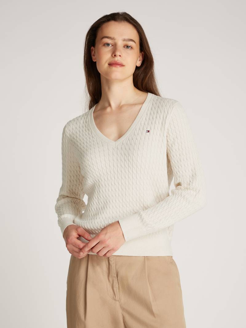 Tommy Hilfiger V-Ausschnitt-Pullover »CO CABLE V-NK LS SWT«, mit Zopfmuster, Logostickerei von TOMMY HILFIGER