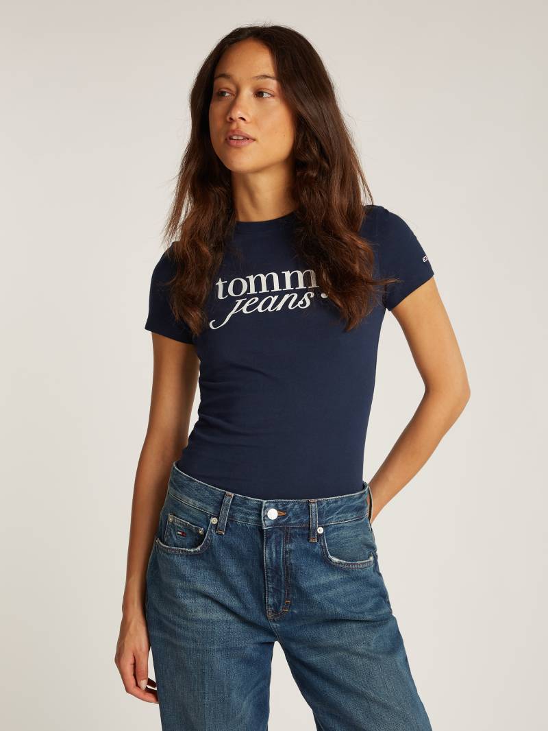 Tommy Jeans Curve Rundhalsshirt »Shirt TJW SLIM ESSENTIAL«, in Grossen Grössen, Logo-Print auf Brusthöhe, mit Logostickerei von TOMMY JEANS Curve