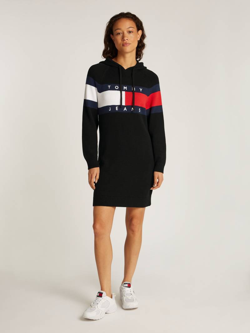 Tommy Jeans Curve Sweatkleid »TJW FLAG HOOD SWEATER DRESS EXT«, in Grossen Grössen, Kapuze, Logo-Flag von TOMMY JEANS Curve