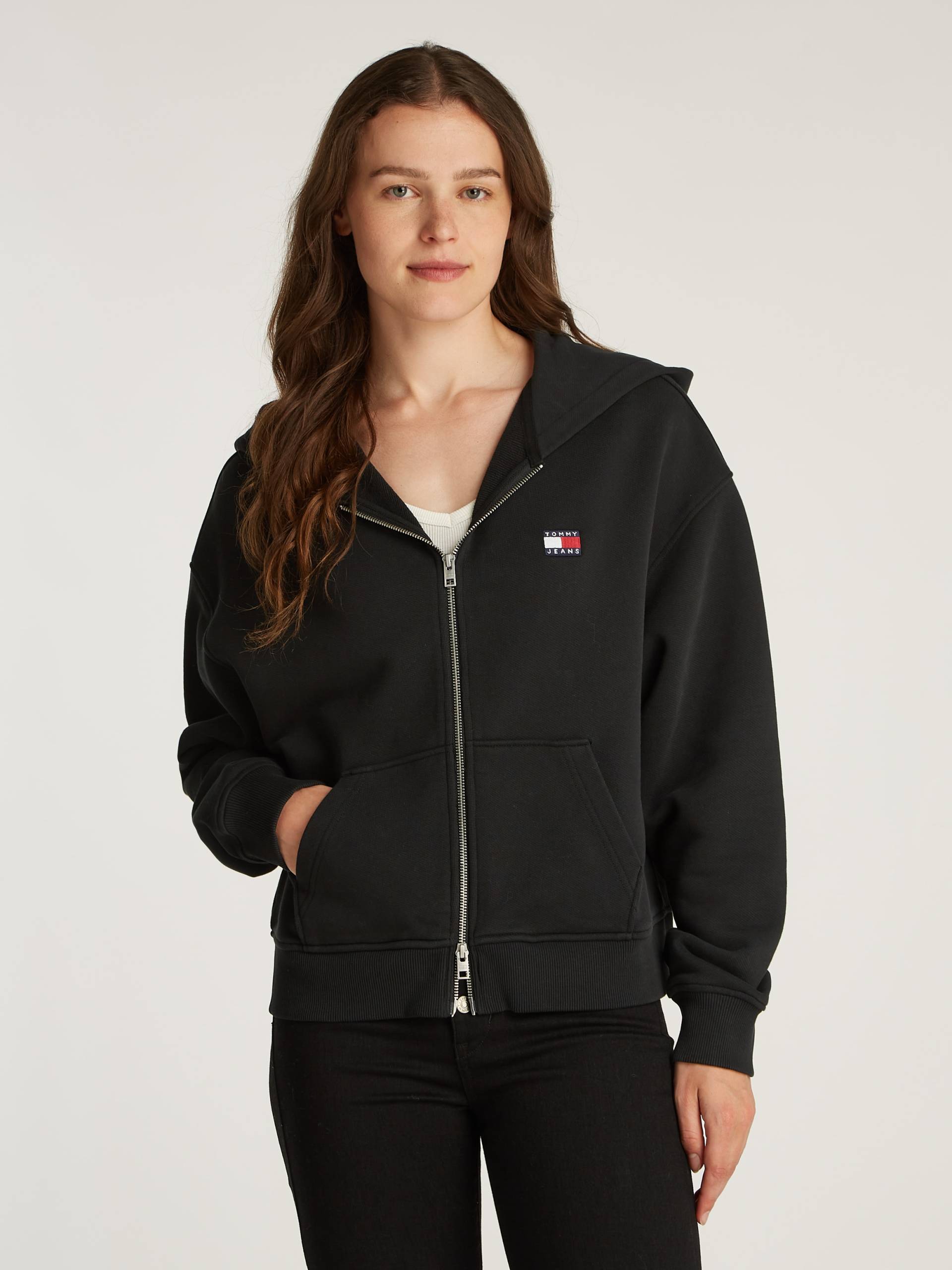 Tommy Jeans Curve Sweatshirt »Sweatshirt TJW BOXY BADG«, in Grossen Grössen, 2-Wege-Reissverschluss, mit Logostickerei Tommy Jeans Curve Sweatshirt »Sweatshirt TJW BOXY BADG«, in Grossen Grössen, 2-Wege-Reissverschluss, mit Logostickerei von TOMMY JEANS Curve