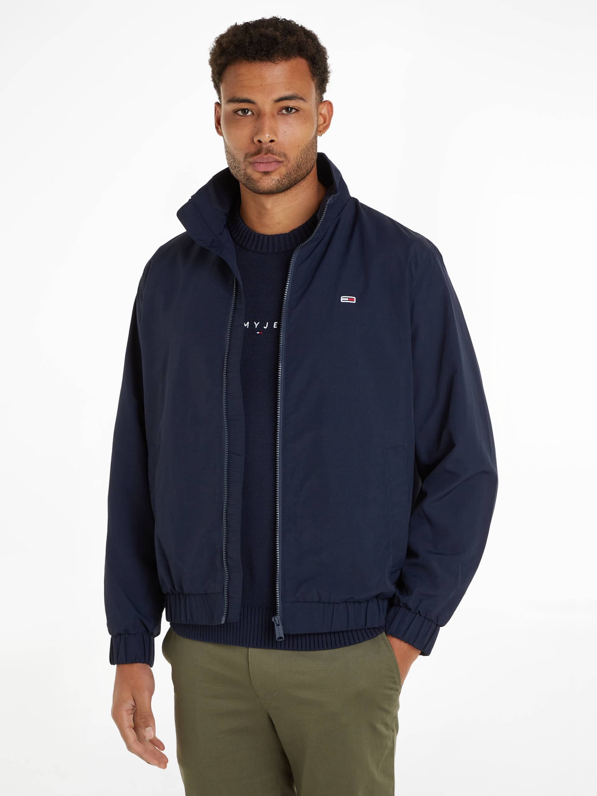 Tommy Jeans Plus Collegejacke »TJM ESSENTIAL JACKET EXT«, Grosse Grössen und Logostickerei Tommy Jeans Plus Collegejacke »TJM ESSENTIAL JACKET EXT«, Grosse Grössen und Logostickerei von TOMMY JEANS Plus
