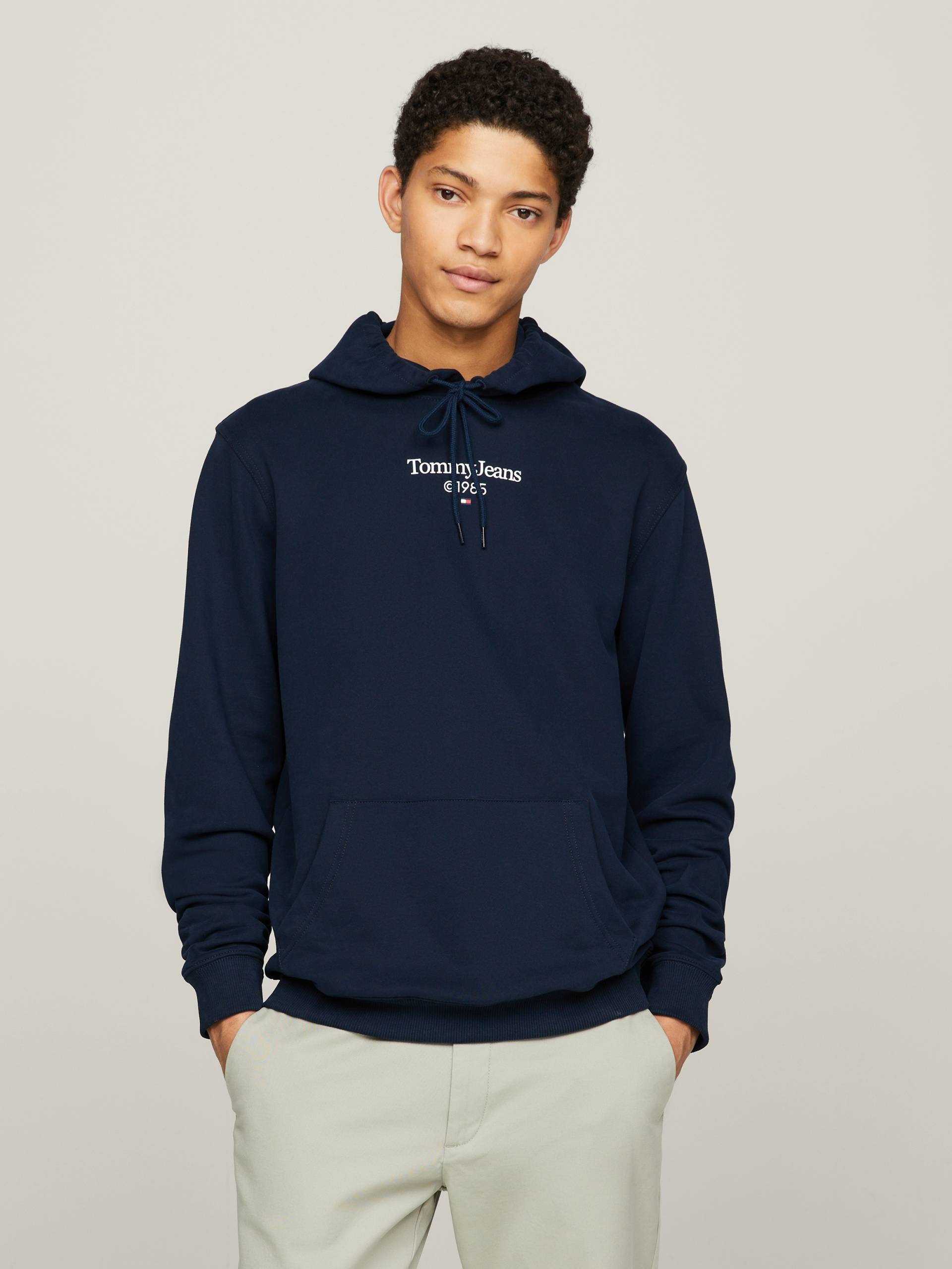 Tommy Jeans Plus Hoodie »TJM REG ENTRY GRAPHIC HOODIE EXT« von TOMMY JEANS Plus