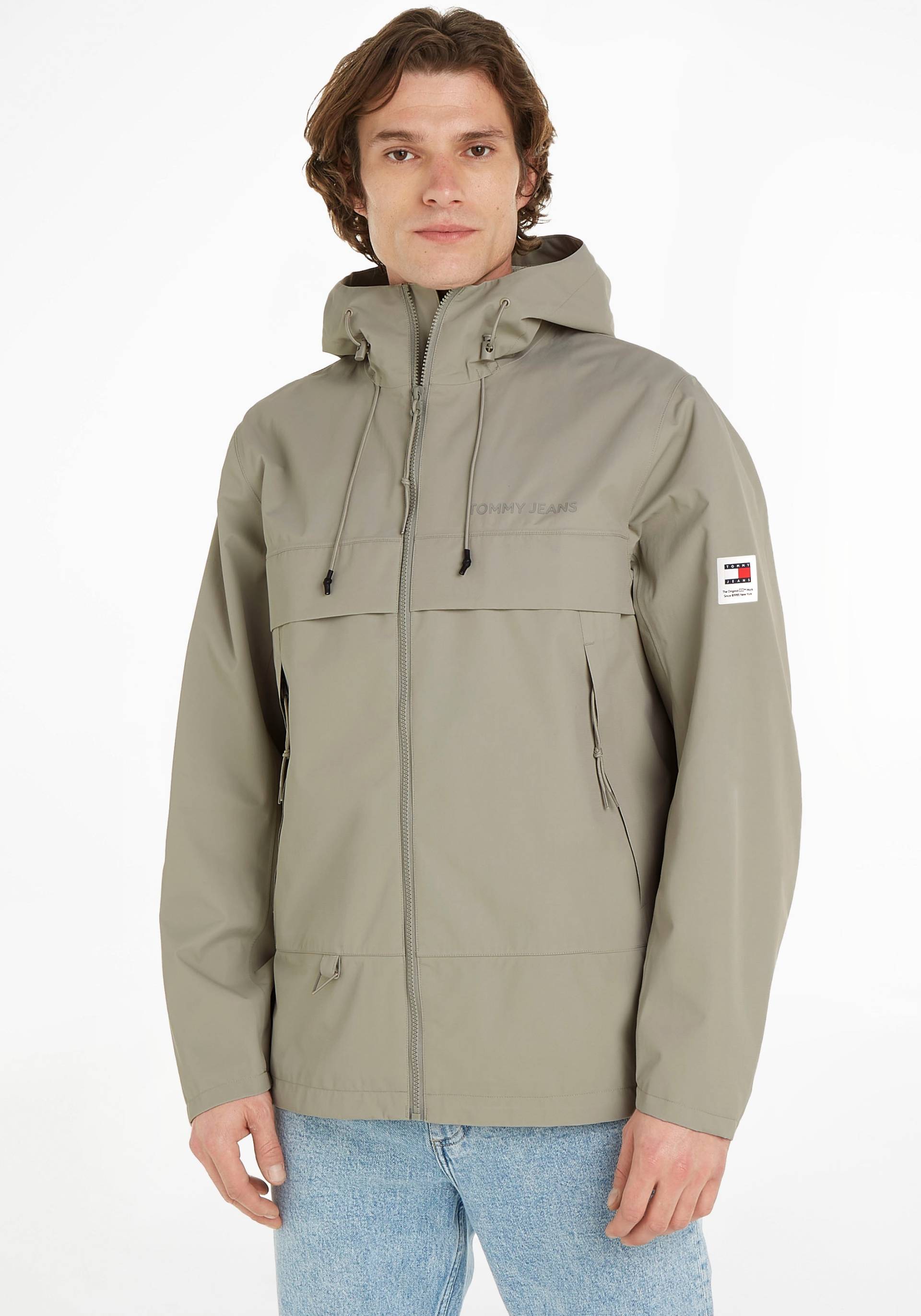 Tommy Jeans Plus Outdoorjacke »TJM TECH OUTDOOR CHICAGO EXT«, mit Kapuze von TOMMY JEANS Plus