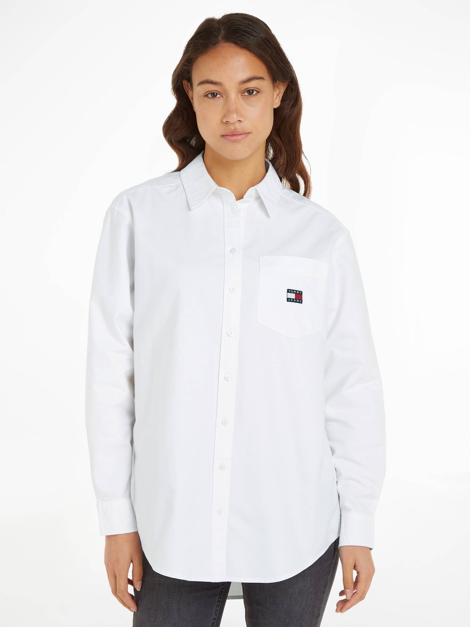 Tommy Jeans Blusentop »TJW BADGE BOYFRIEND« von TOMMY JEANS