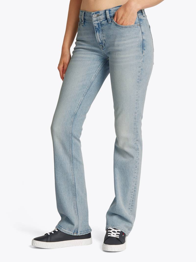 Tommy Jeans Bootcut-Jeans »Maddie Mid Rise Bootcut«, in hellblauer Waschung von TOMMY JEANS