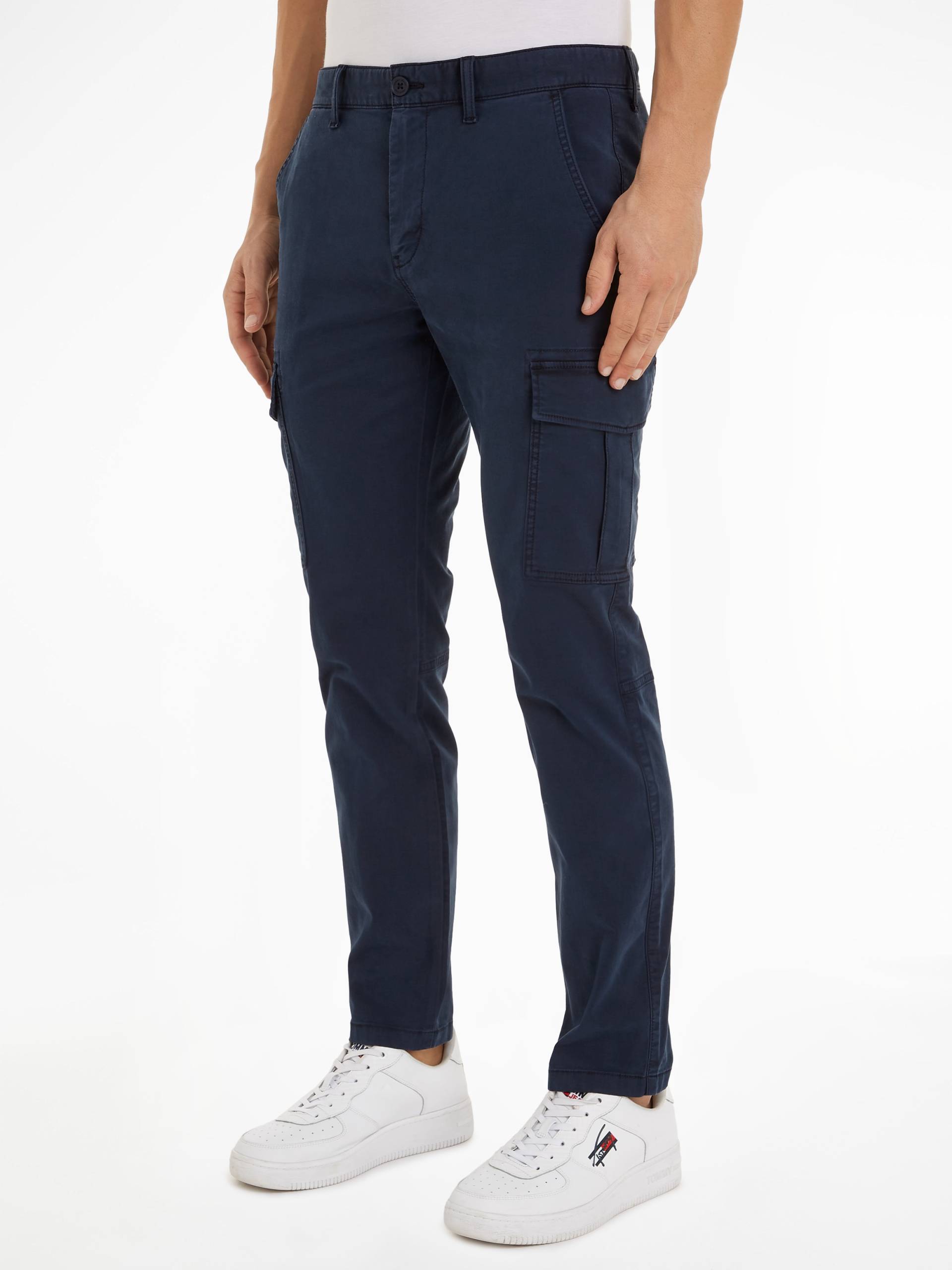 Tommy Jeans Cargohose »TJM AUSTIN LIGHTWEIGHT CARGO«, mit Logoprägung Tommy Jeans Cargohose »TJM AUSTIN LIGHTWEIGHT CARGO«, mit Logoprägung von TOMMY JEANS