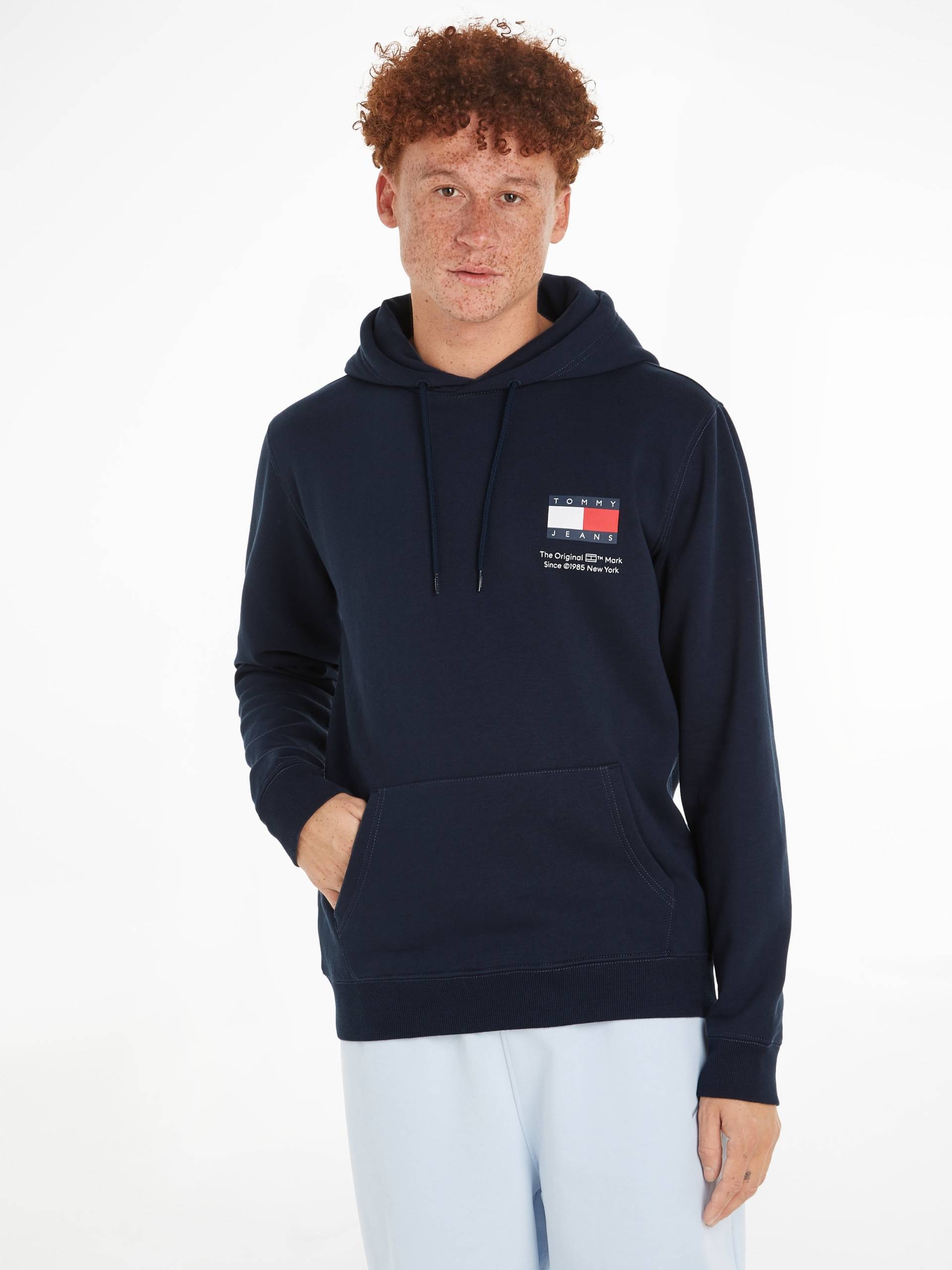 Tommy Jeans Kapuzensweatshirt »TJM REG ESSENTIAL FLAG HOOD EXT« von TOMMY JEANS