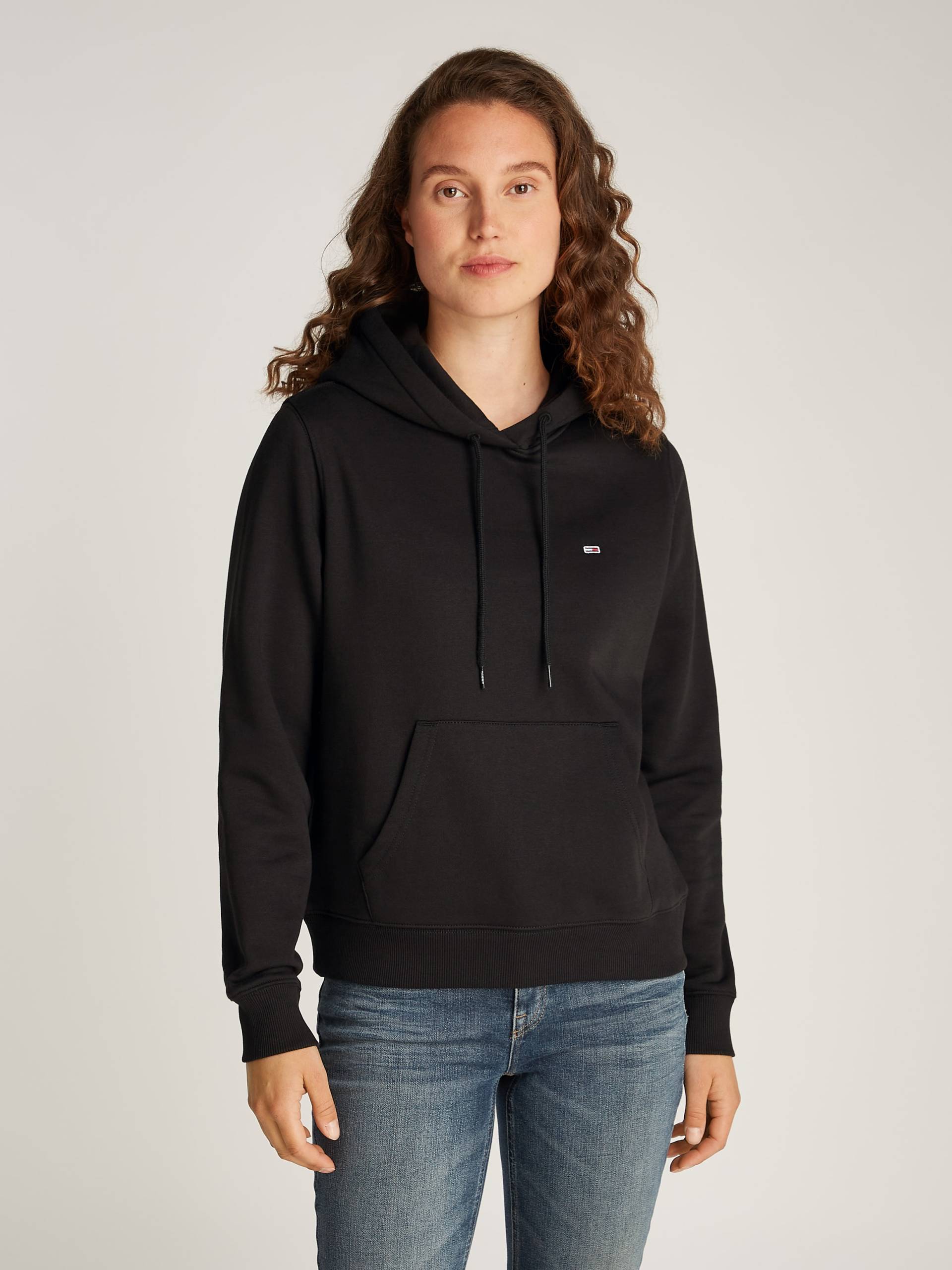 Tommy Jeans Kapuzensweatshirt »TJW REG S FLAG HOODIE«, Kapuze mit Kordelm, Kängurutasche, Tommy Jeans Logo-Flag von TOMMY JEANS