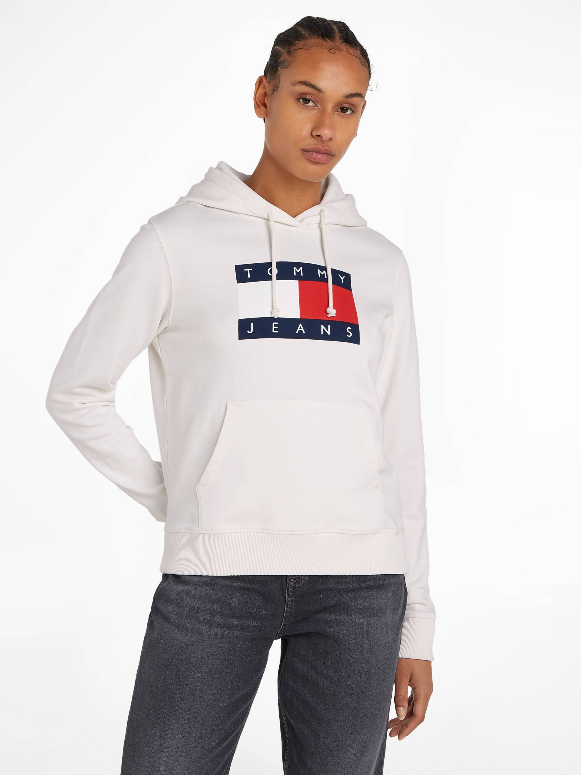Tommy Jeans Kapuzensweatshirt »TJW REG TOMMY FLAG HOODIE EXT«, mit Kapuze, Tommy Jeans Logo-Flag Tommy Jeans Kapuzensweatshirt »TJW REG TOMMY FLAG HOODIE EXT«, mit Kapuze, Tommy Jeans Logo-Flag von TOMMY JEANS