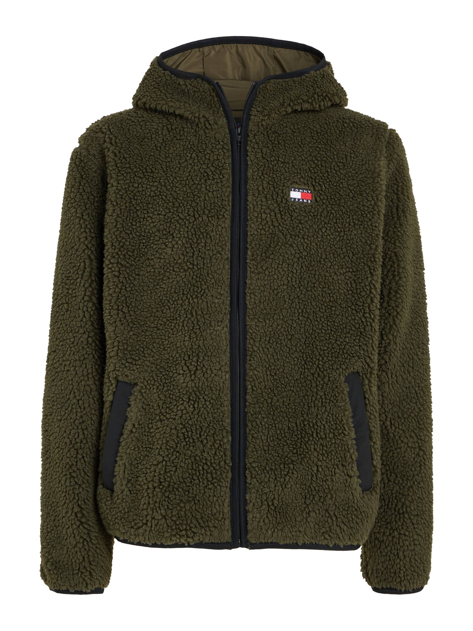 Tommy Jeans Plüschjacke »TJM REG BADGE TEDDY ZIP TRU EXT«, mit Kapuze, mit Logopatch, leicht überschnittene Schultern Tommy Jeans Plüschjacke »TJM REG BADGE TEDDY ZIP TRU EXT«, mit Kapuze, mit Logopatch, leicht überschnittene Schultern von TOMMY JEANS