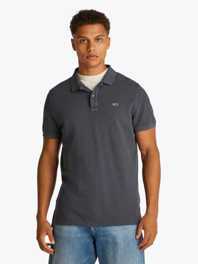 Tommy Jeans Poloshirt »TJM SLIM ESSENTIAL GD POLO SS«, mit Logostickerei von TOMMY JEANS