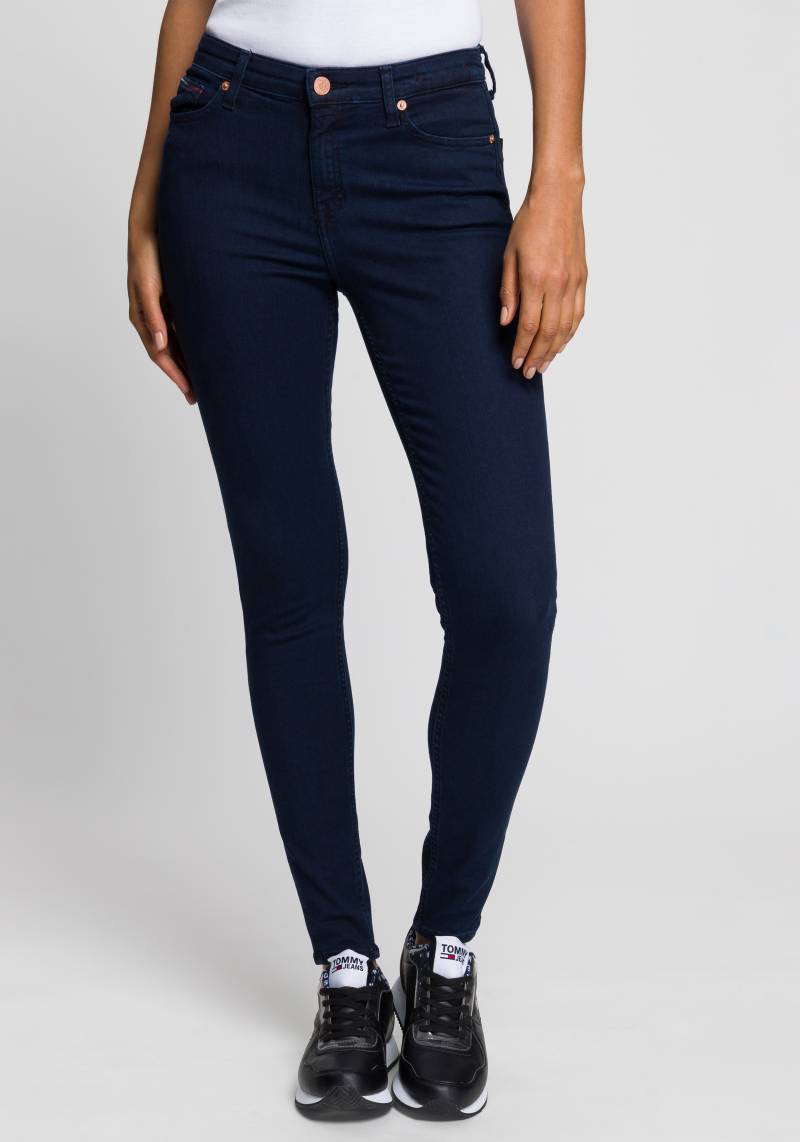 Tommy Jeans Skinny-fit-Jeans »Nora Mid Rise Skinny Fit«, mit Tommy Jeans Logo-Badge & Stickereien von TOMMY JEANS