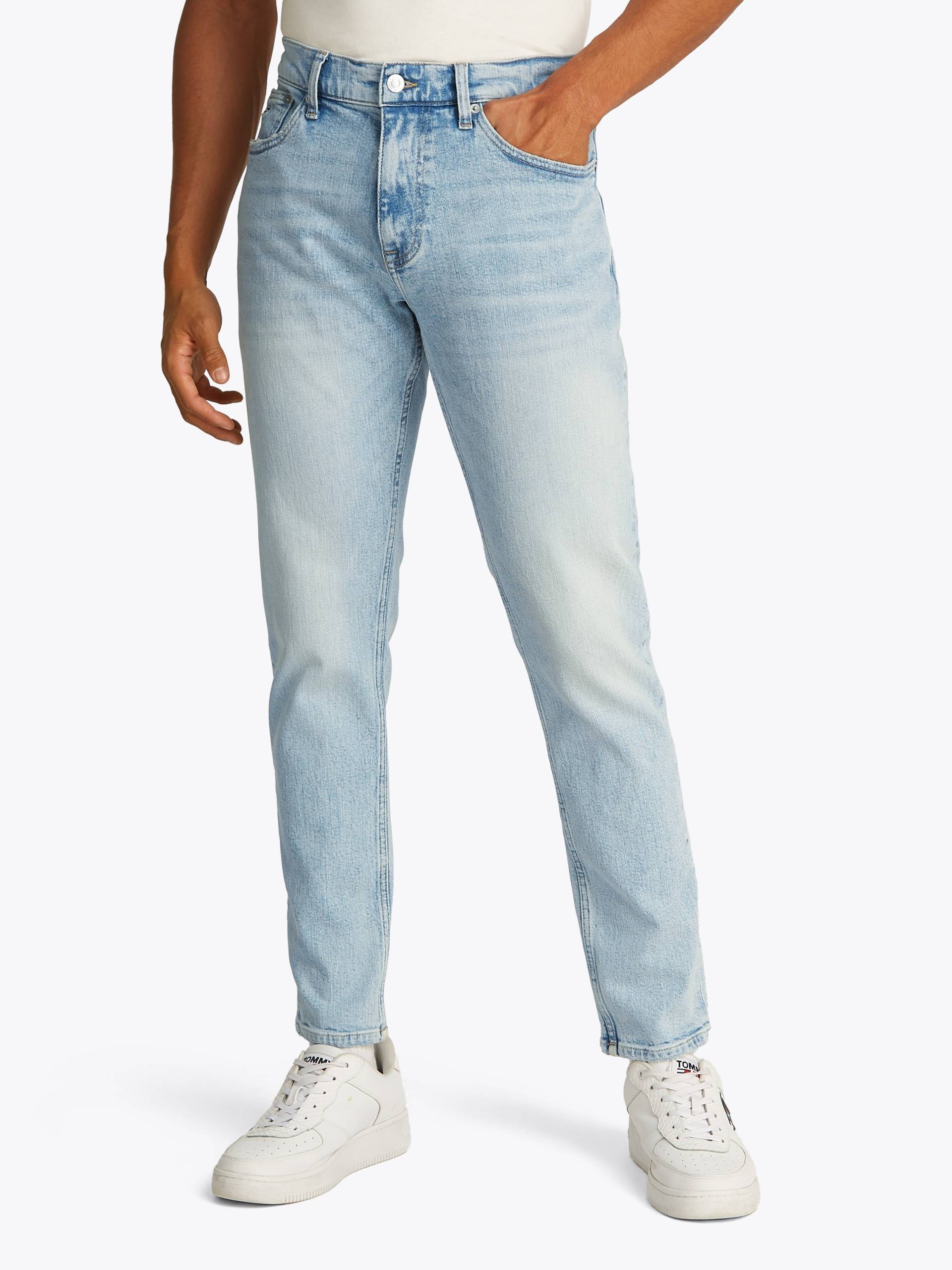 Tommy Jeans Slim-fit-Jeans »Austin Slim Tapered«, Mit Gürtelschlaufen Tommy Jeans Slim-fit-Jeans »Austin Slim Tapered«, Mit Gürtelschlaufen von TOMMY JEANS