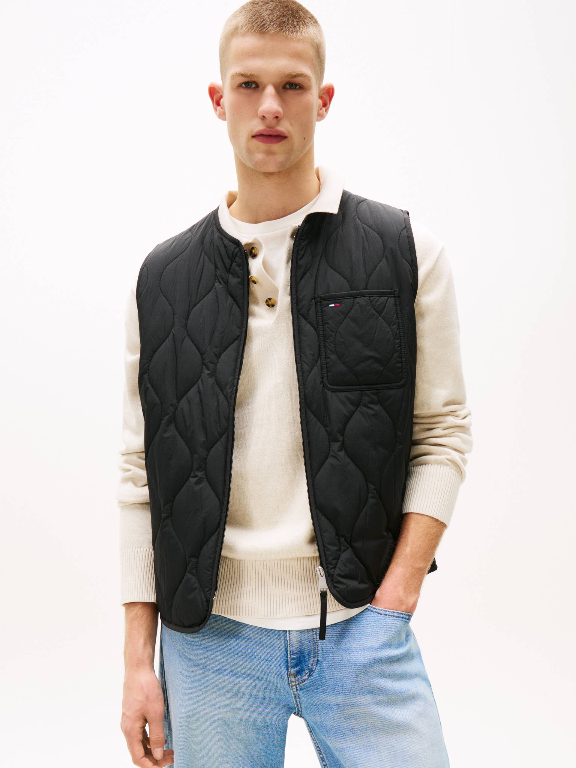 Tommy Jeans Steppweste »TJM QUILTED VEST EXT«, Mit Rundhalsausschnitt von TOMMY JEANS