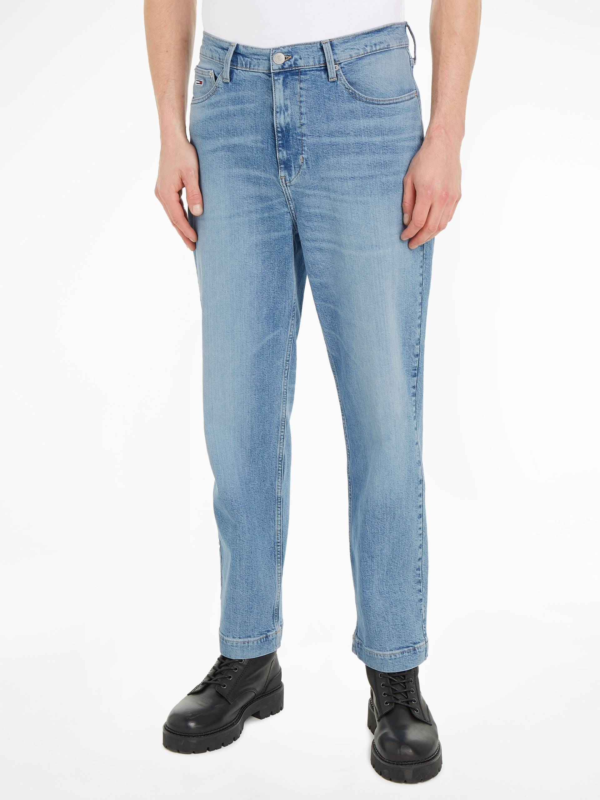 Tommy Jeans Straight-Jeans »SKATER JEAN«, im 5-Pocket-Style Tommy Jeans Straight-Jeans »SKATER JEAN«, im 5-Pocket-Style von TOMMY JEANS