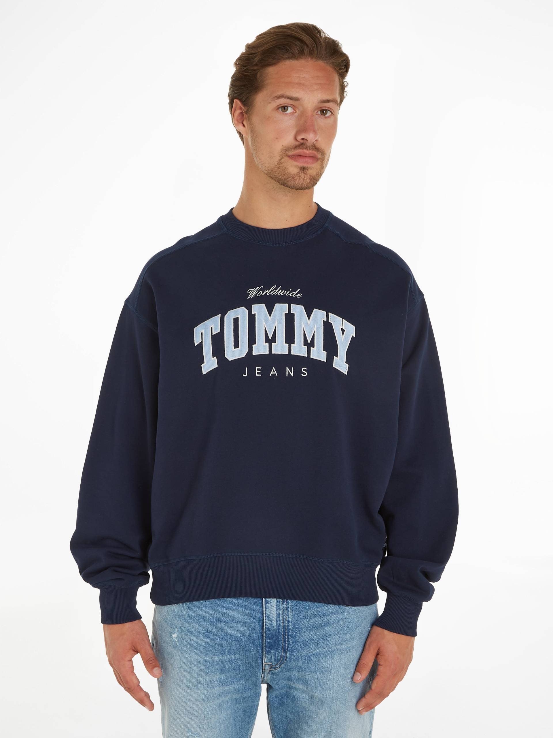 Tommy Jeans Sweatshirt »TJM BOXY VARSITY CREW EXT« von TOMMY JEANS