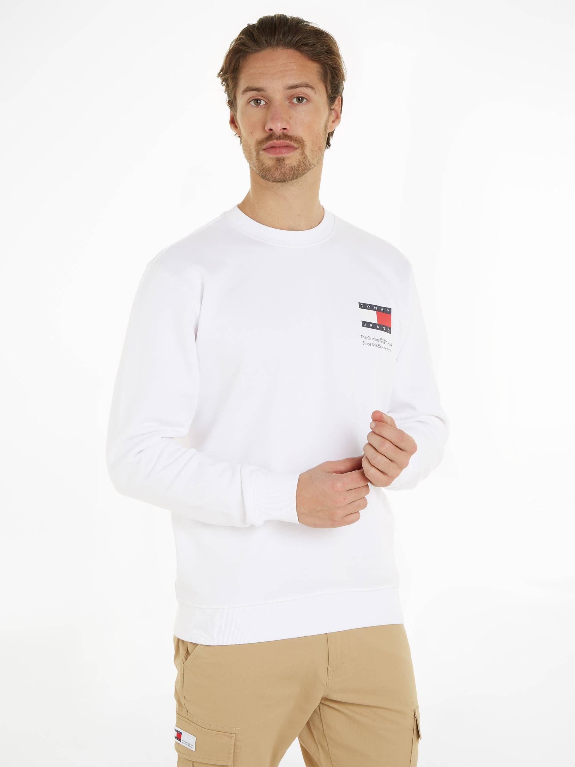 Tommy Jeans Sweatshirt »TJM REG ESSENTIAL FLAG CNECK EXT« von TOMMY JEANS