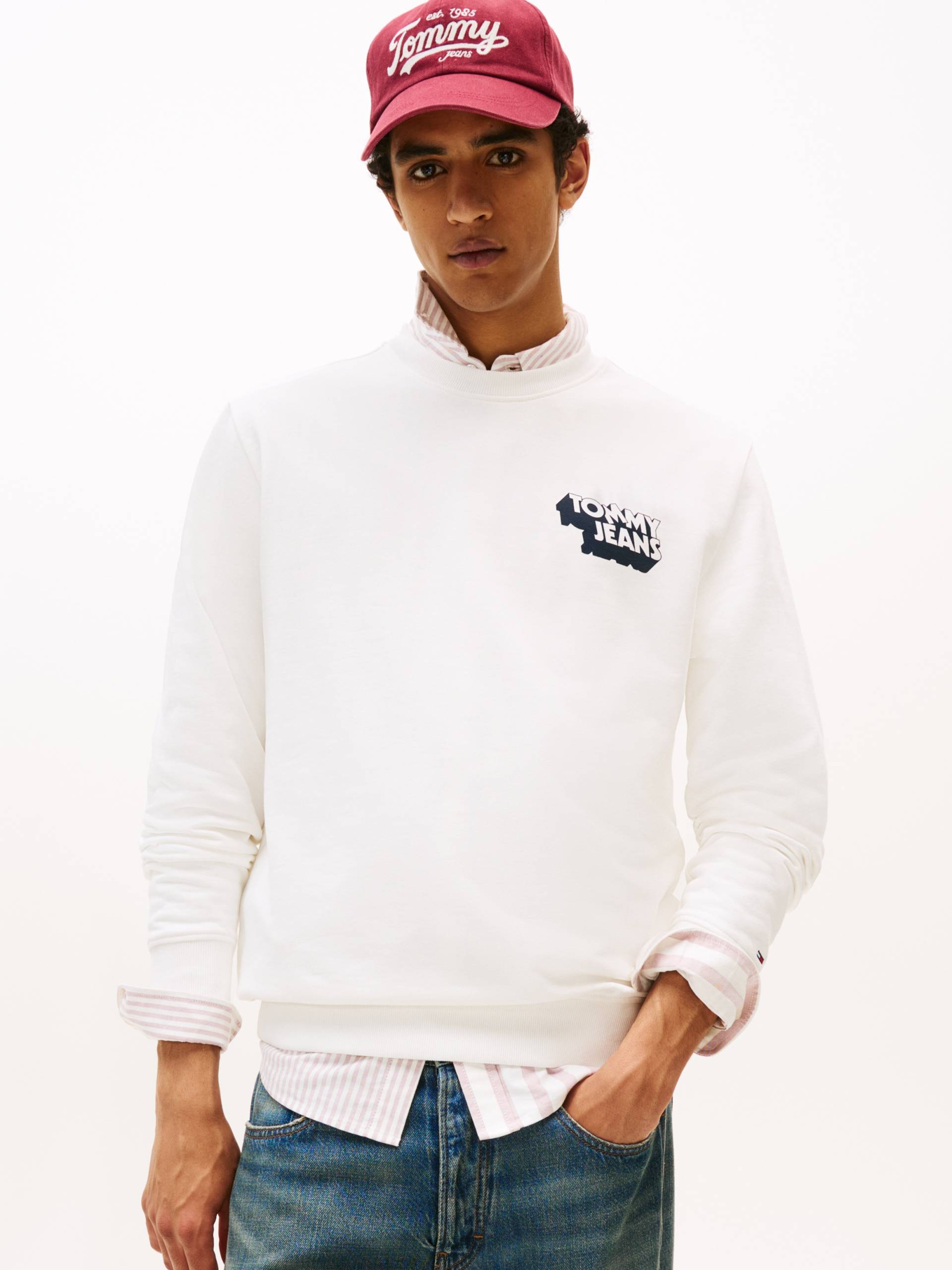 Tommy Jeans Sweatshirt »TJM REG STACK CREW EXT«, Mit Rundhalsausschnitt Tommy Jeans Sweatshirt »TJM REG STACK CREW EXT«, Mit Rundhalsausschnitt von TOMMY JEANS