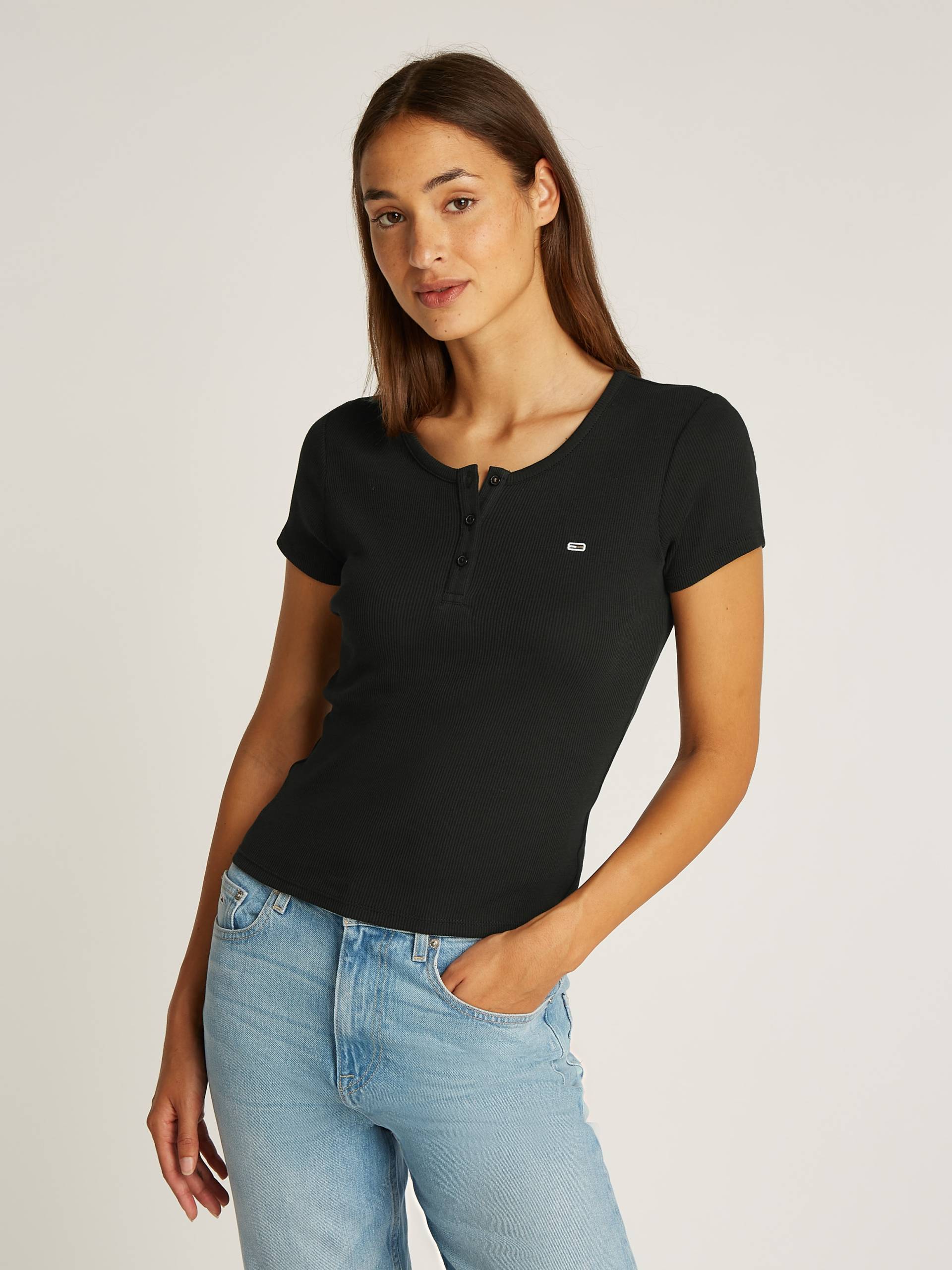 Tommy Jeans T-Shirt »TJW SLIM BUTTON RIB C-NECK SS«, mit Knöpfen Tommy Jeans T-Shirt »TJW SLIM BUTTON RIB C-NECK SS«, mit Knöpfen von TOMMY JEANS