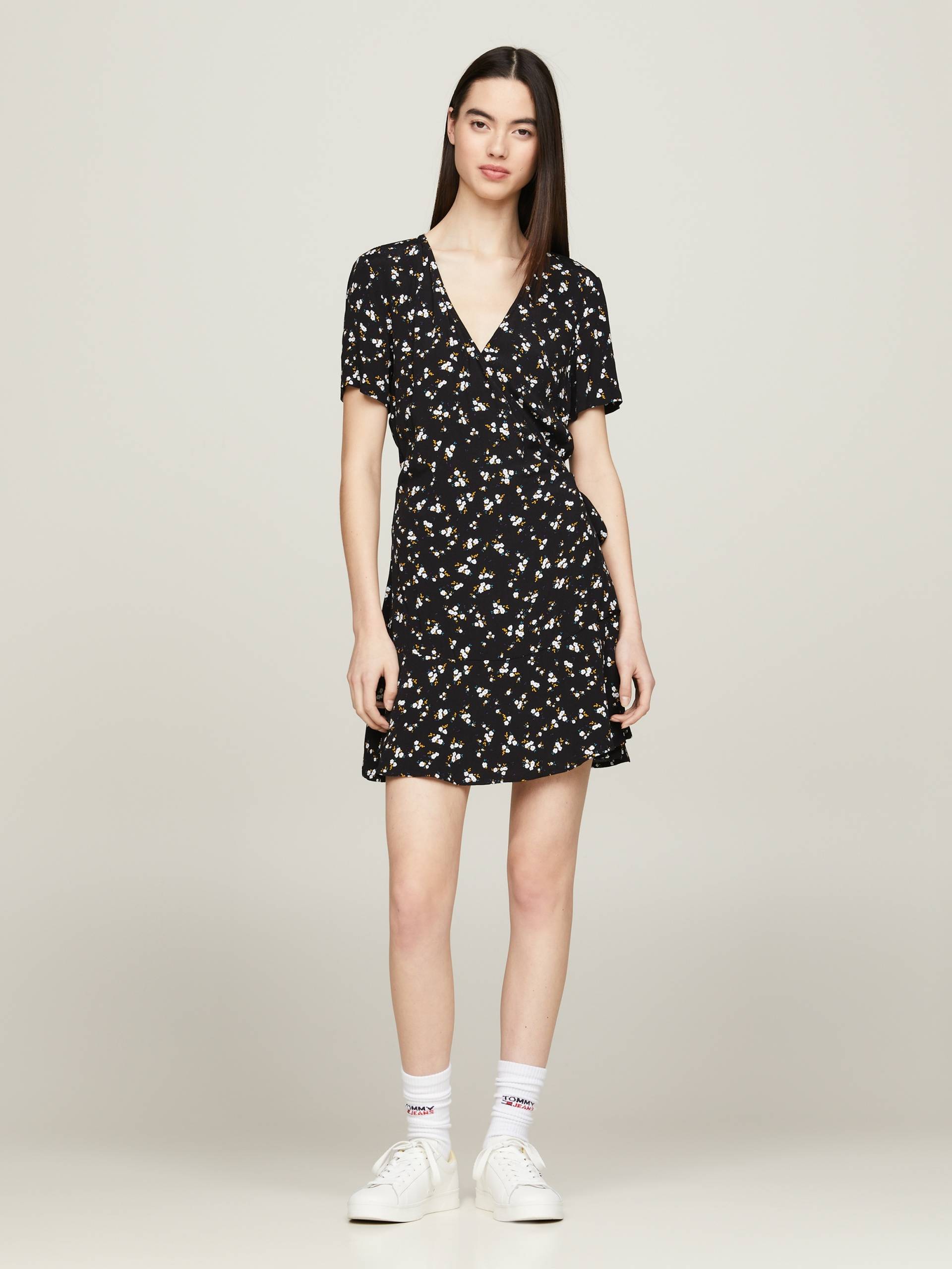 Tommy Jeans Wickelkleid »TJW FLORAL RUFFLE WRAP DRESS« von TOMMY JEANS