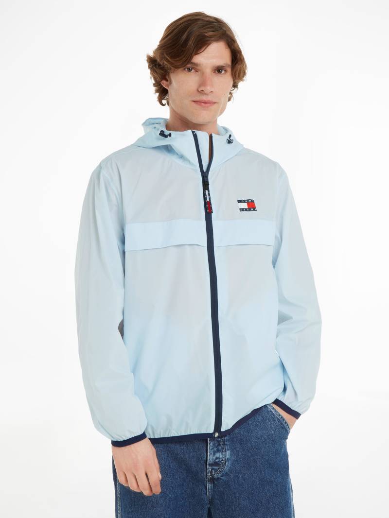 Tommy Jeans Windbreaker »TJM PCKABLE TECH CHICAGO ZIPTHRU«, mit Kapuze von TOMMY JEANS