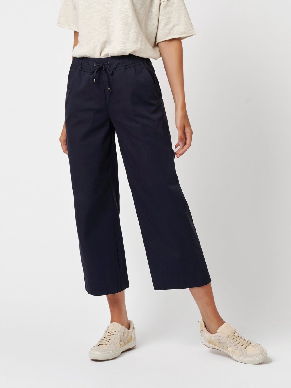 TONI Schlupfhose »Pia Wide Leg 3/4«, in 3/4-Länge, mit weitem Bein TONI Schlupfhose »Pia Wide Leg 3/4«, in 3/4-Länge, mit weitem Bein von TONI