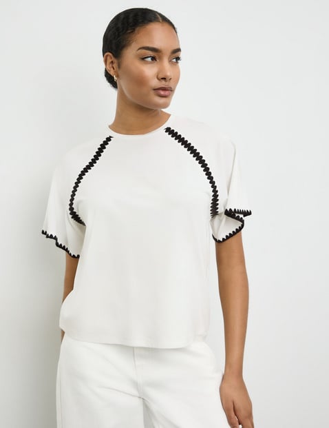 TAIFUN Damen Kurzarmshirt mit dekorativem Kontrast-Stitching 60cm Raglanarm Rundhals Viskose Weiss von Taifun