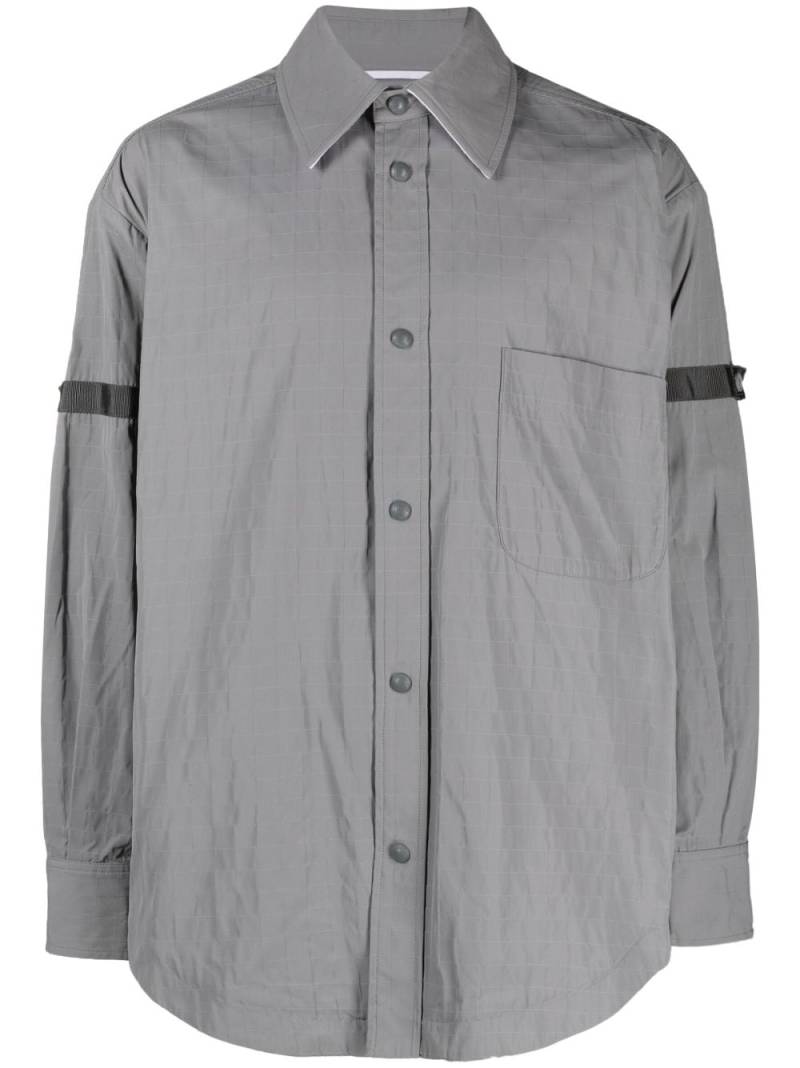 Thom Browne button-fastening long-sleeve shirt - Grey von Thom Browne