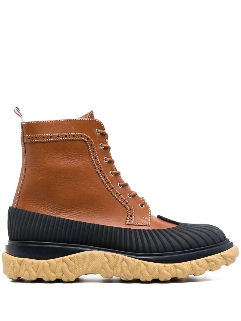 Thom Browne covered outsole wingtip boots von Thom Browne
