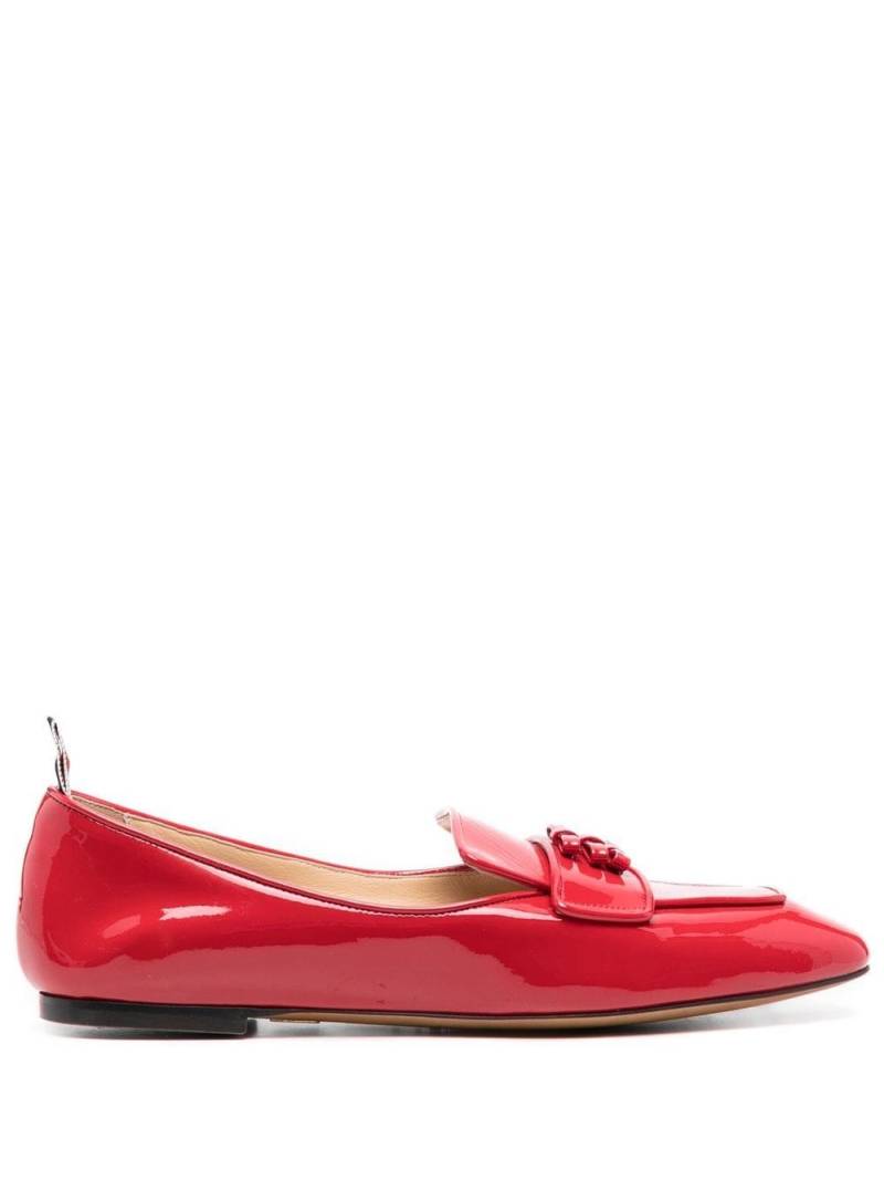 Thom Browne three-bow flat loafers - Red von Thom Browne