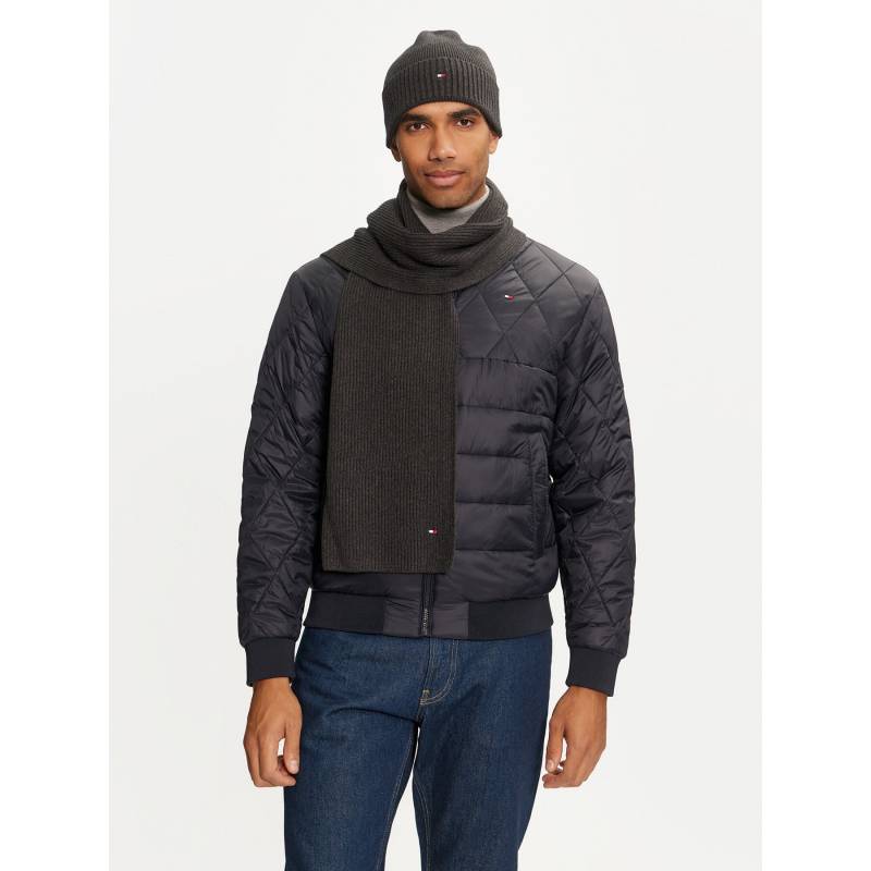 Set Schal und Mütze Tommy Hilfiger Flag Pima Cotton Beanie & Scarf AM0AM12937 Grau von Tommy Hilfiger