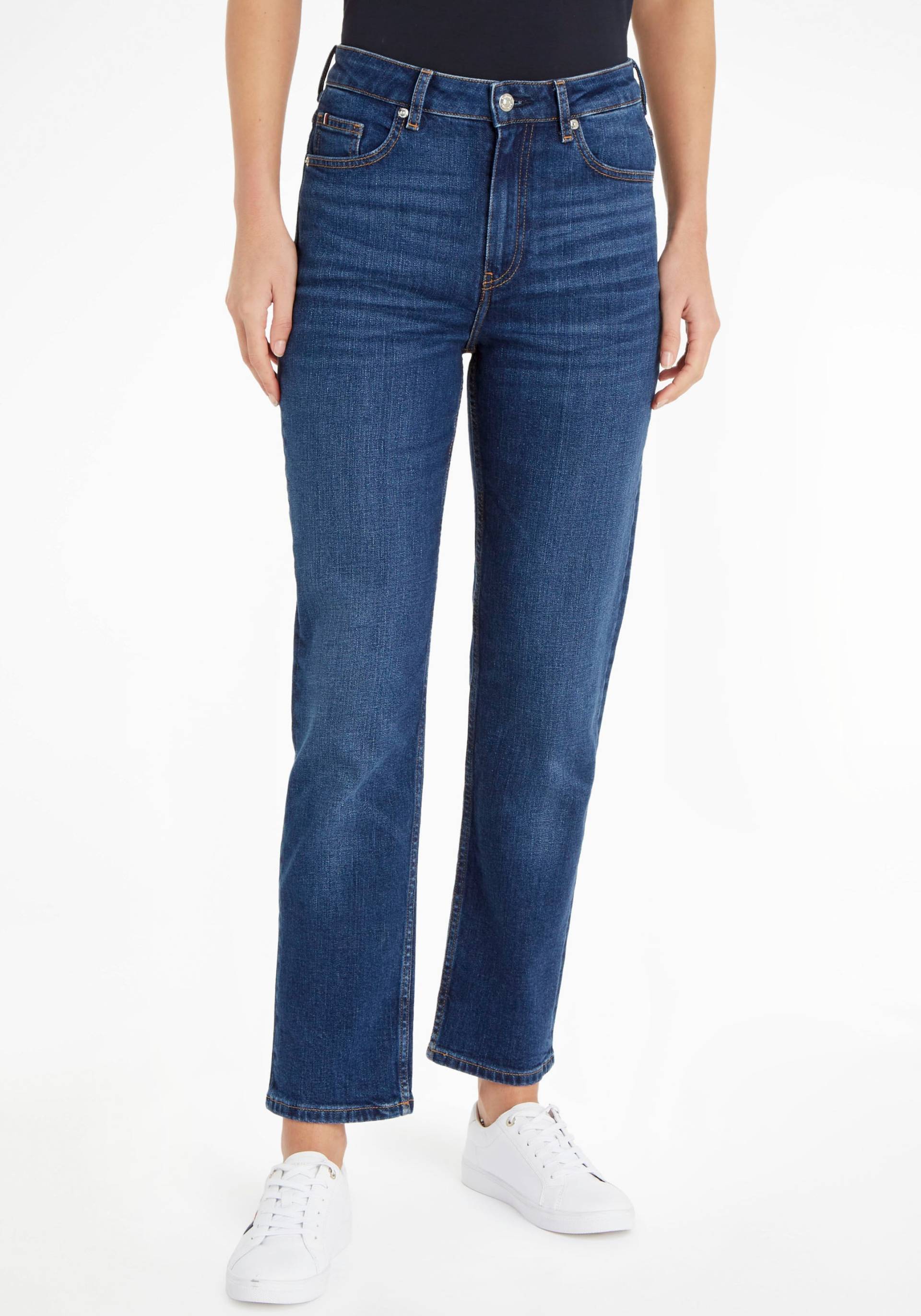 Tommy Hilfiger Straight-Jeans »CLASSIC STRAIGHT HW«, mit Tommy Hilfiger Leder-Badge von Tommy Hilfiger