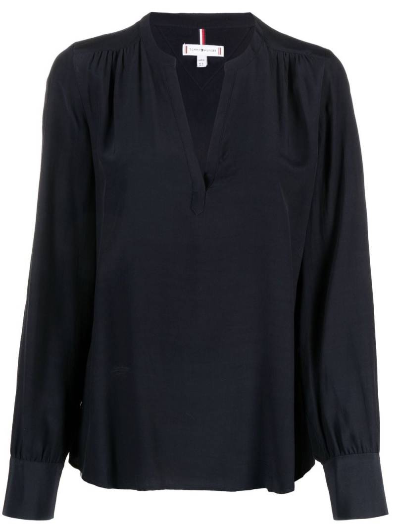 Tommy Hilfiger Viscose solid V-neck blouse - Blue von Tommy Hilfiger