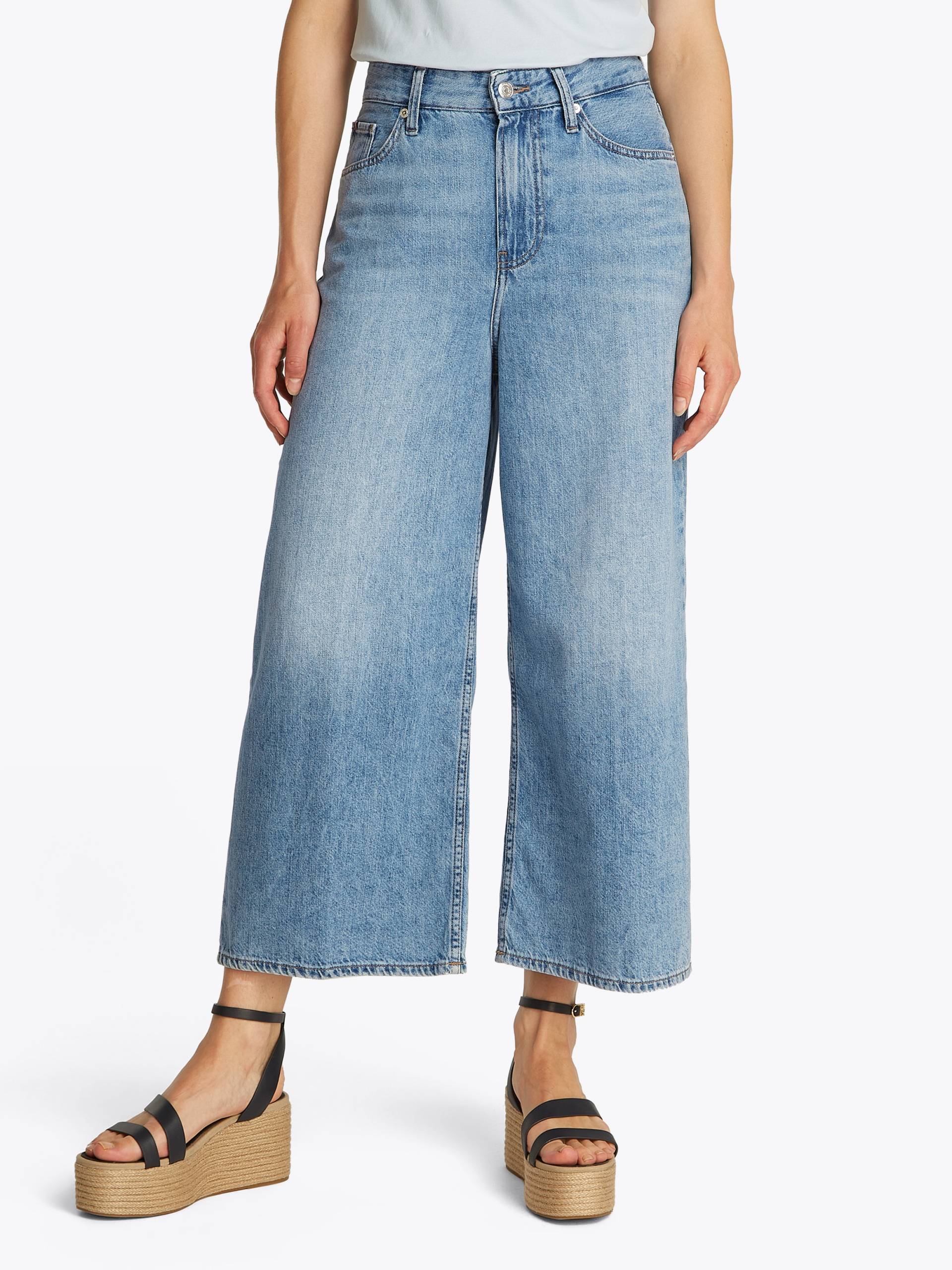 Tommy Hilfiger Weite Jeans »Wide Leg High Waist«, mit Logo-Badge, in blauer Waschung von Tommy Hilfiger