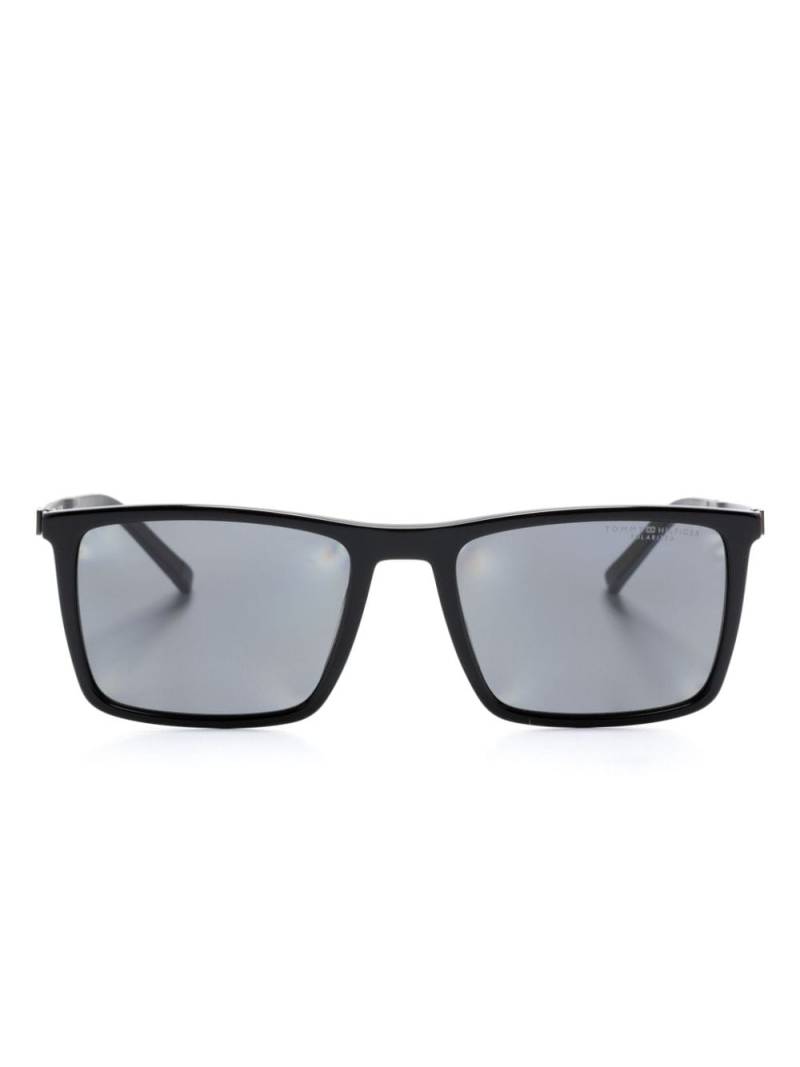 Tommy Hilfiger rectangle-frame sunglasses - Black von Tommy Hilfiger