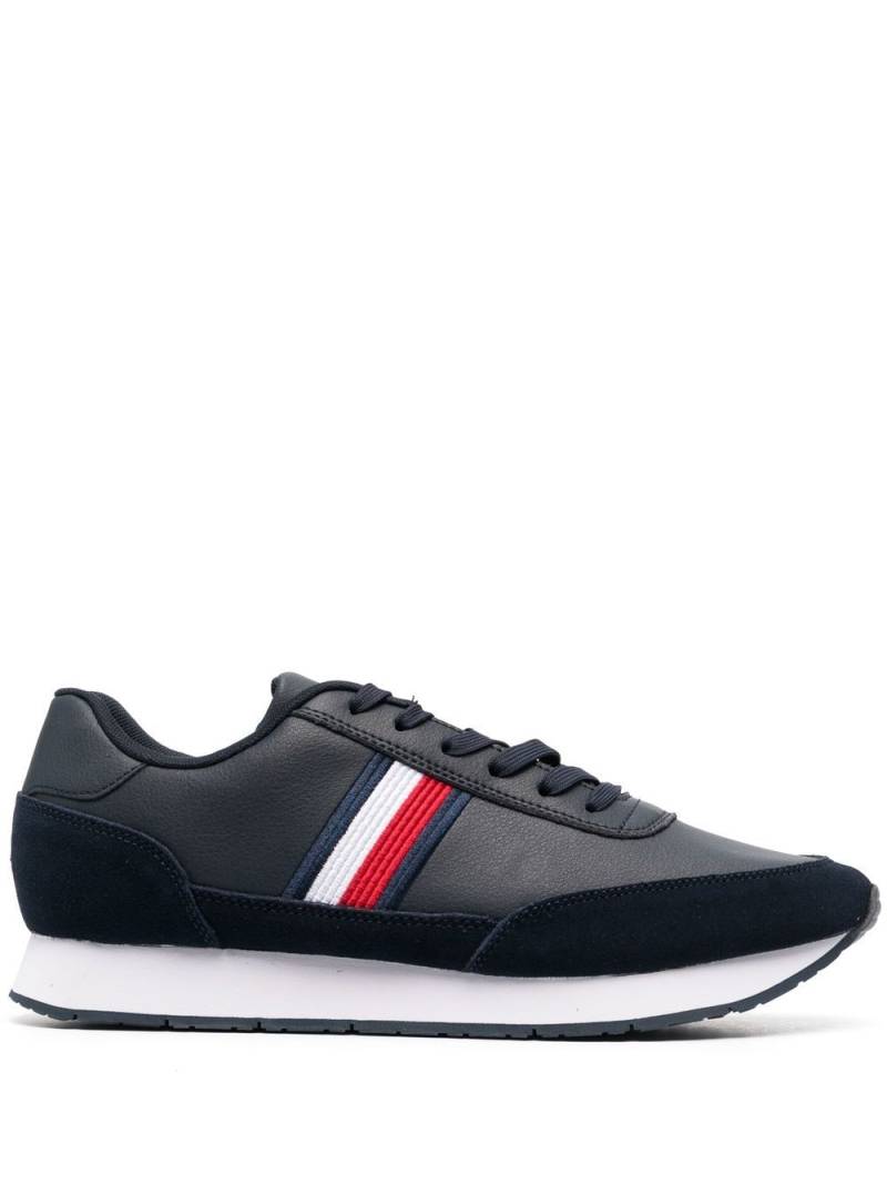 Tommy Hilfiger stripe-detail low-top sneakers - Blue von Tommy Hilfiger