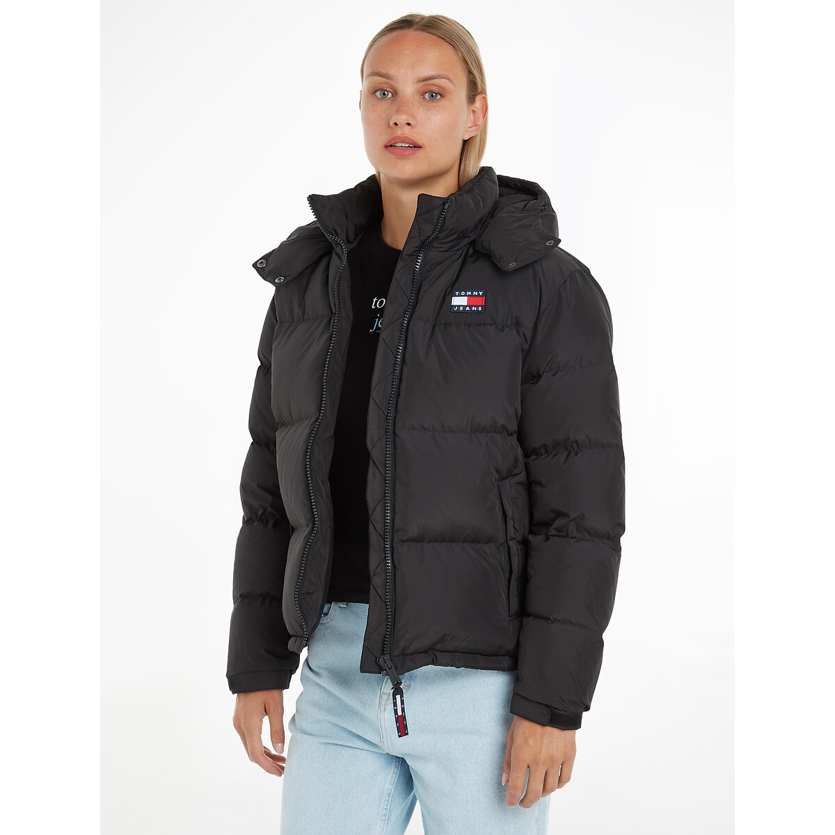 Kurze Steppjacke mit Kapuze von Tommy Jeans