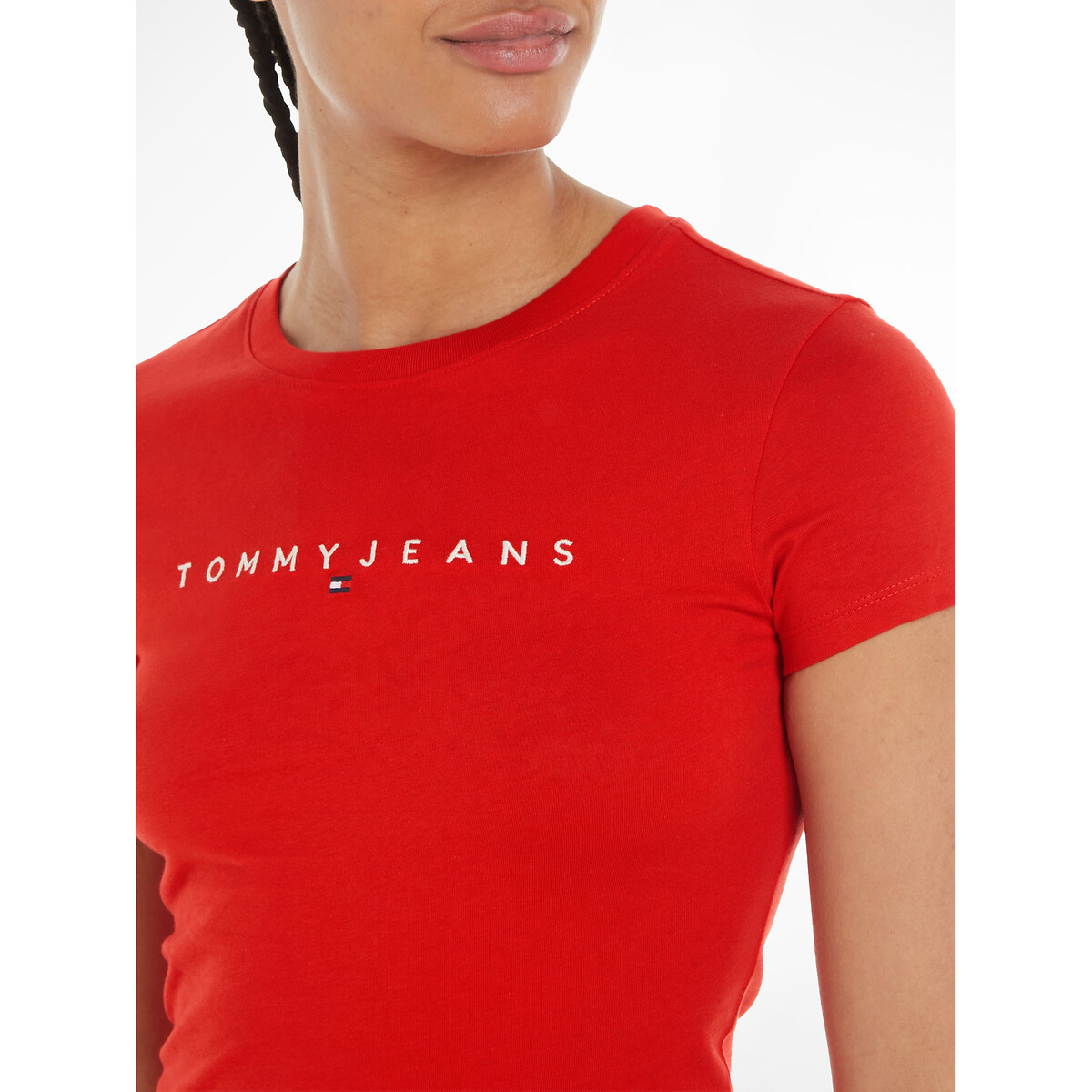 T-Shirt mit rundem Ausschnitt, figurbetont von Tommy Jeans