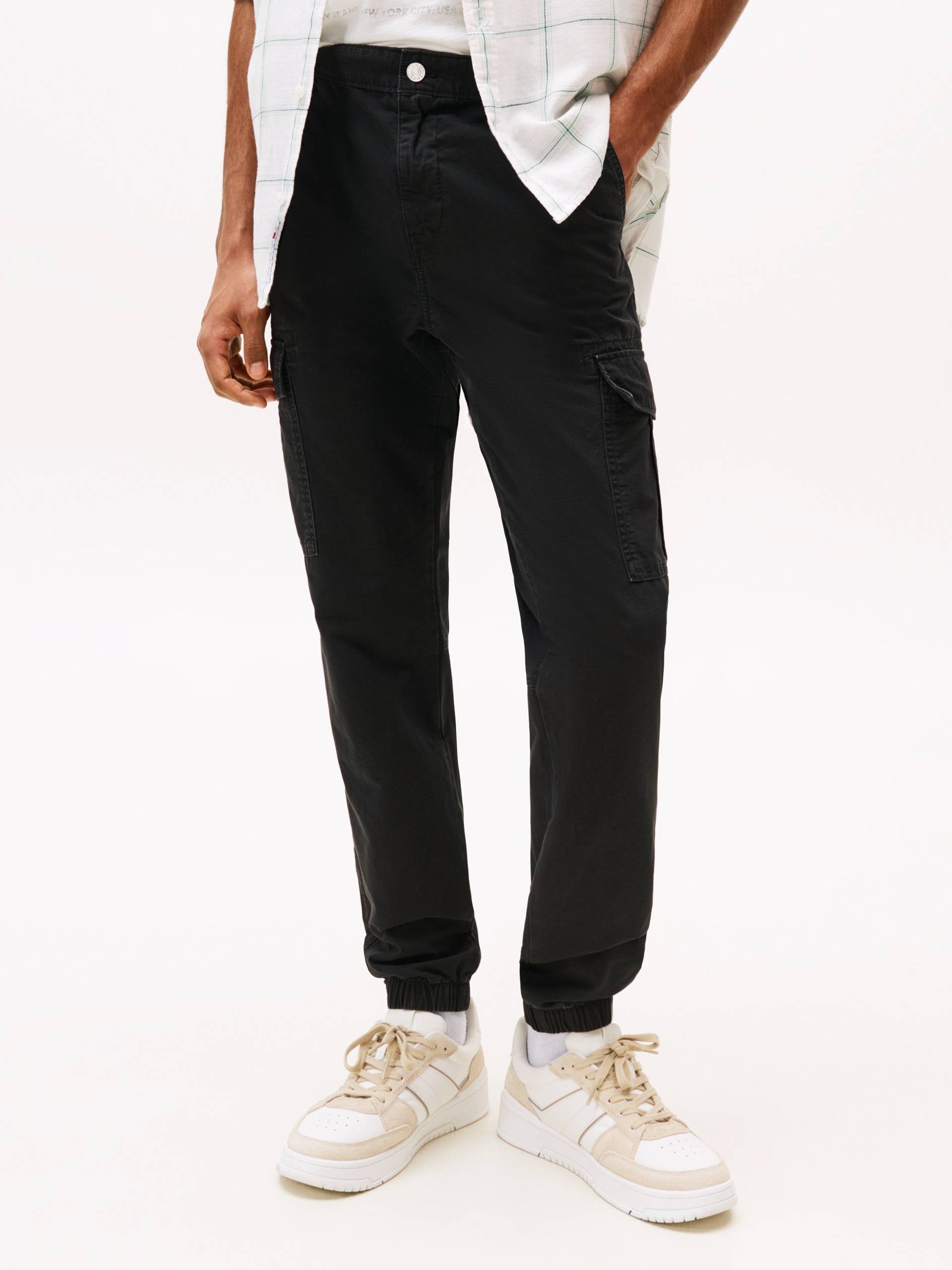 Tommy Jeans Cargohose »TJM AUSTIN RIPSTOP CARGO«, Mit Gürtelschlaufen Tommy Jeans Cargohose »TJM AUSTIN RIPSTOP CARGO«, Mit Gürtelschlaufen von Tommy Jeans