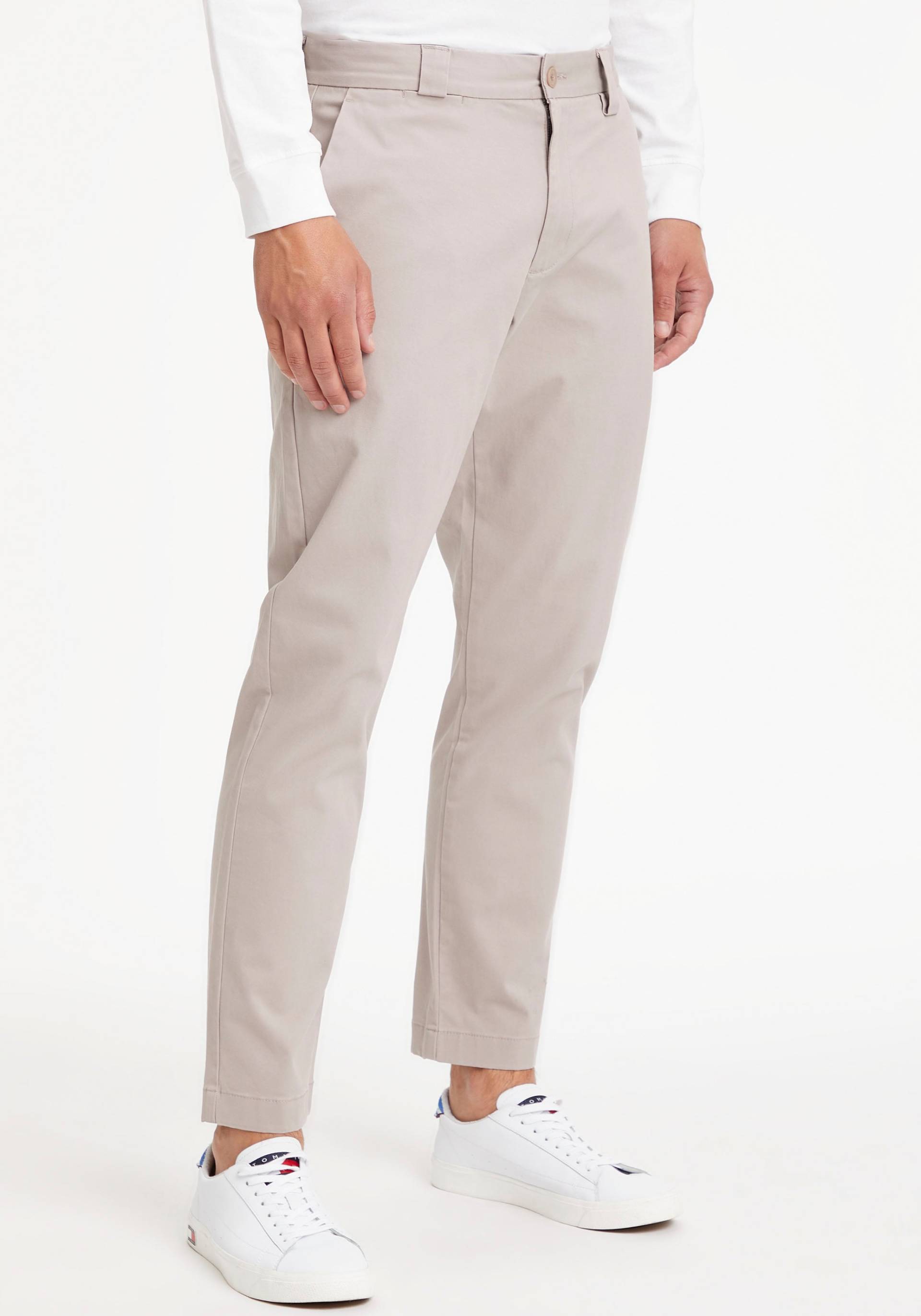 Tommy Jeans Chinohose »TJM DAD CHINO«, mit Label-Badge von Tommy Jeans